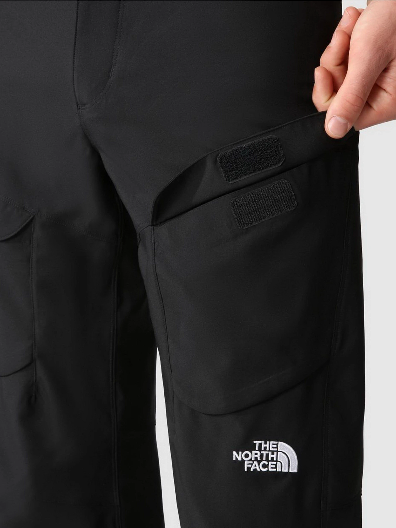 Брюки The North Face ATHLETIC OUTDOOR CIRCULAR модель NF0A7ZLIJK31 Брюки The North Face ATHLETIC OUTDOOR CIRCULAR модель NF0A7ZLIJK31 Фото