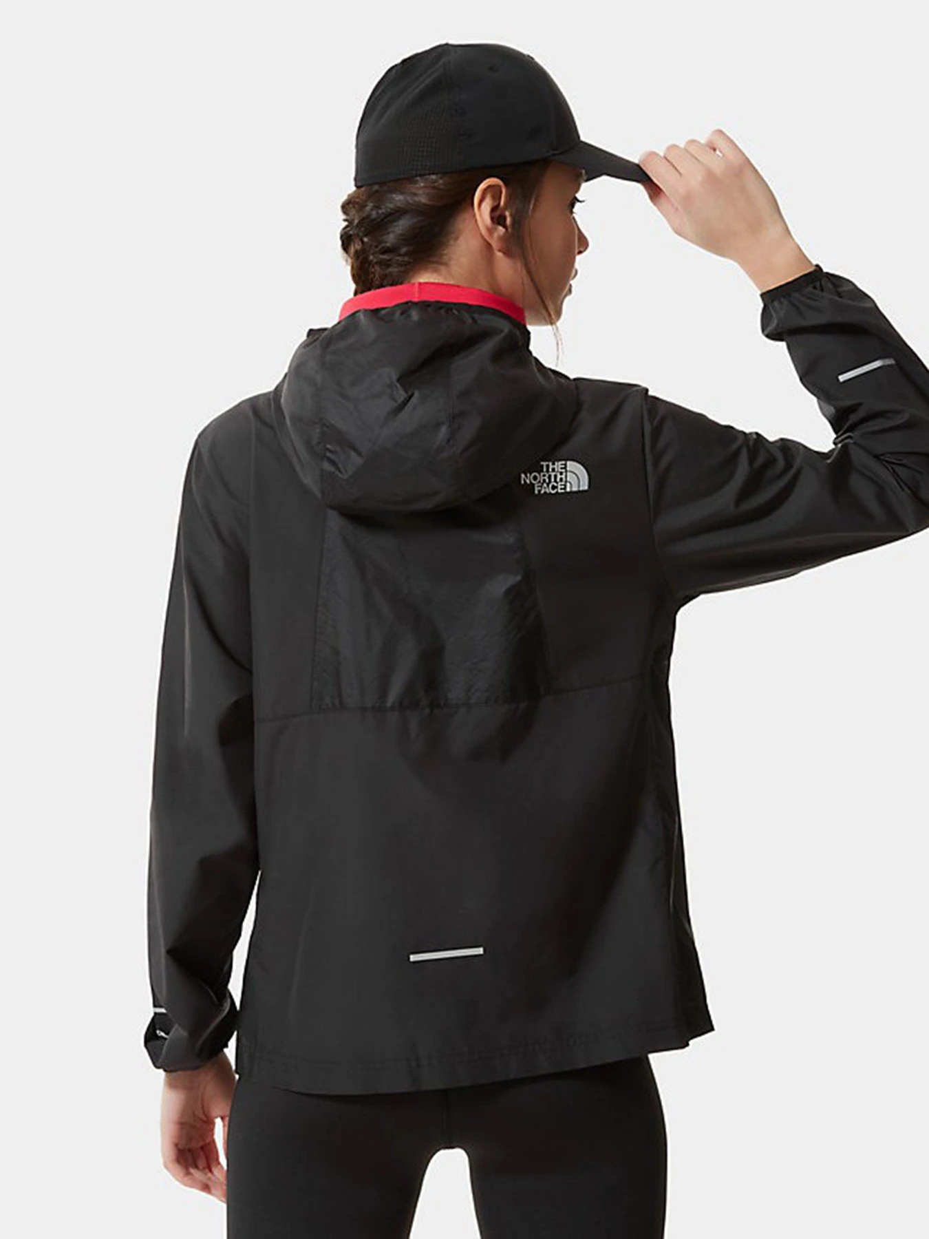 Куртки и дубленки The North Face Run Wind модель NF0A7SXIJK31 Фото