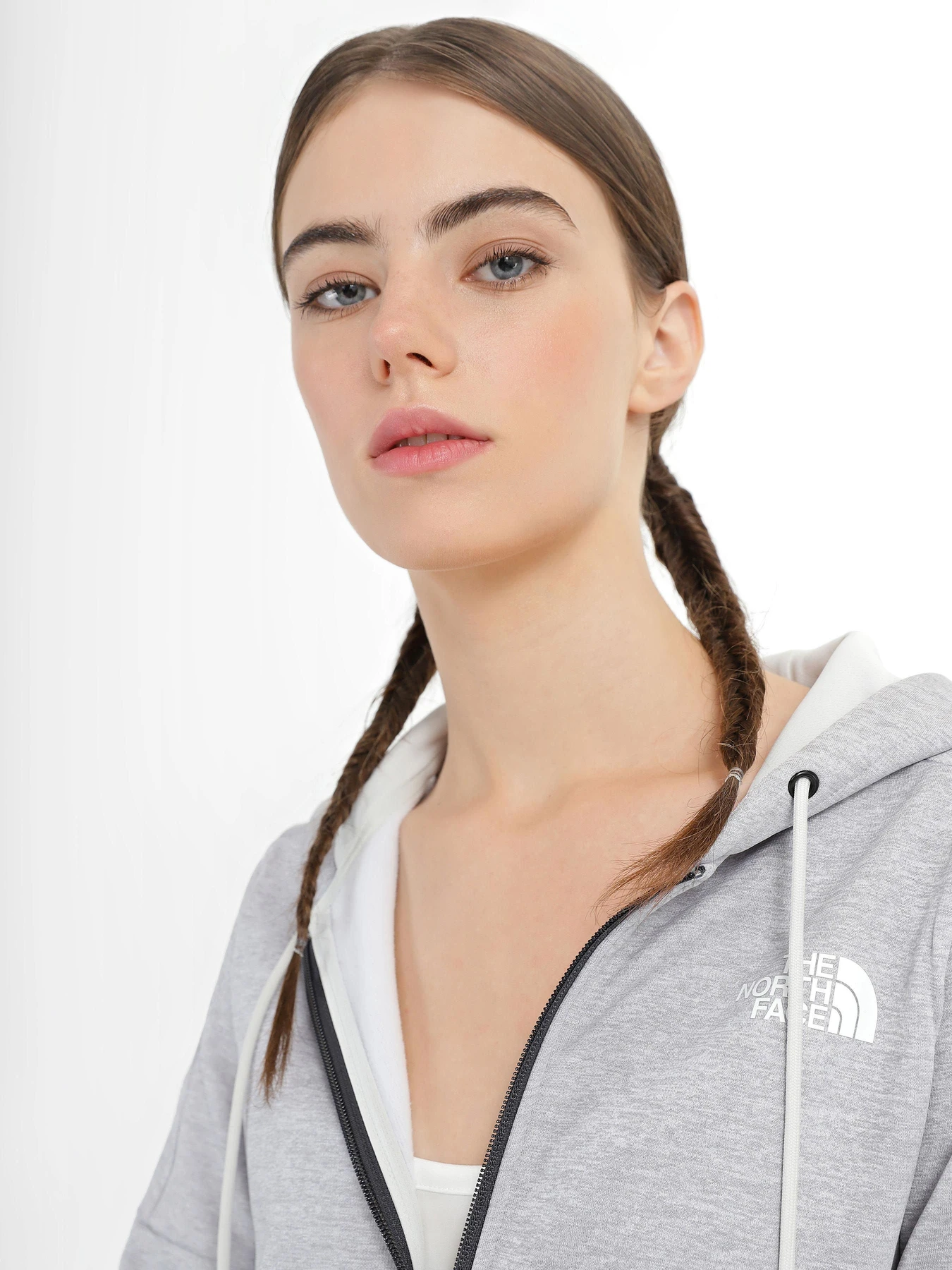 Худи и свитшоты The North Face Reaxion Fleece модель NF0A7ZAADYX1 Худи и свитшоты The North Face Reaxion Fleece модель NF0A7ZAADYX1 Фото