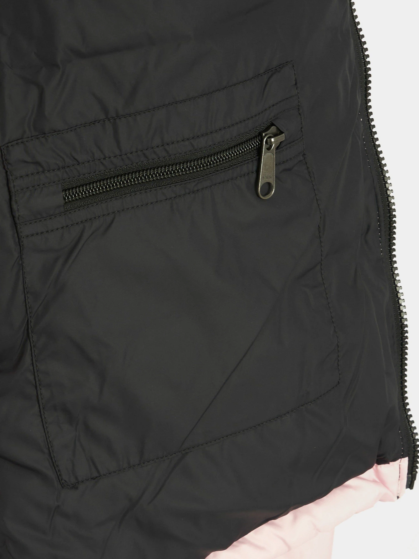 Куртки та дублянки The North Face Retro Nuptse 1996 модель NF0A3XEO6R01 Куртки та дублянки The North Face Retro Nuptse 1996 модель NF0A3XEO6R01 Фото
