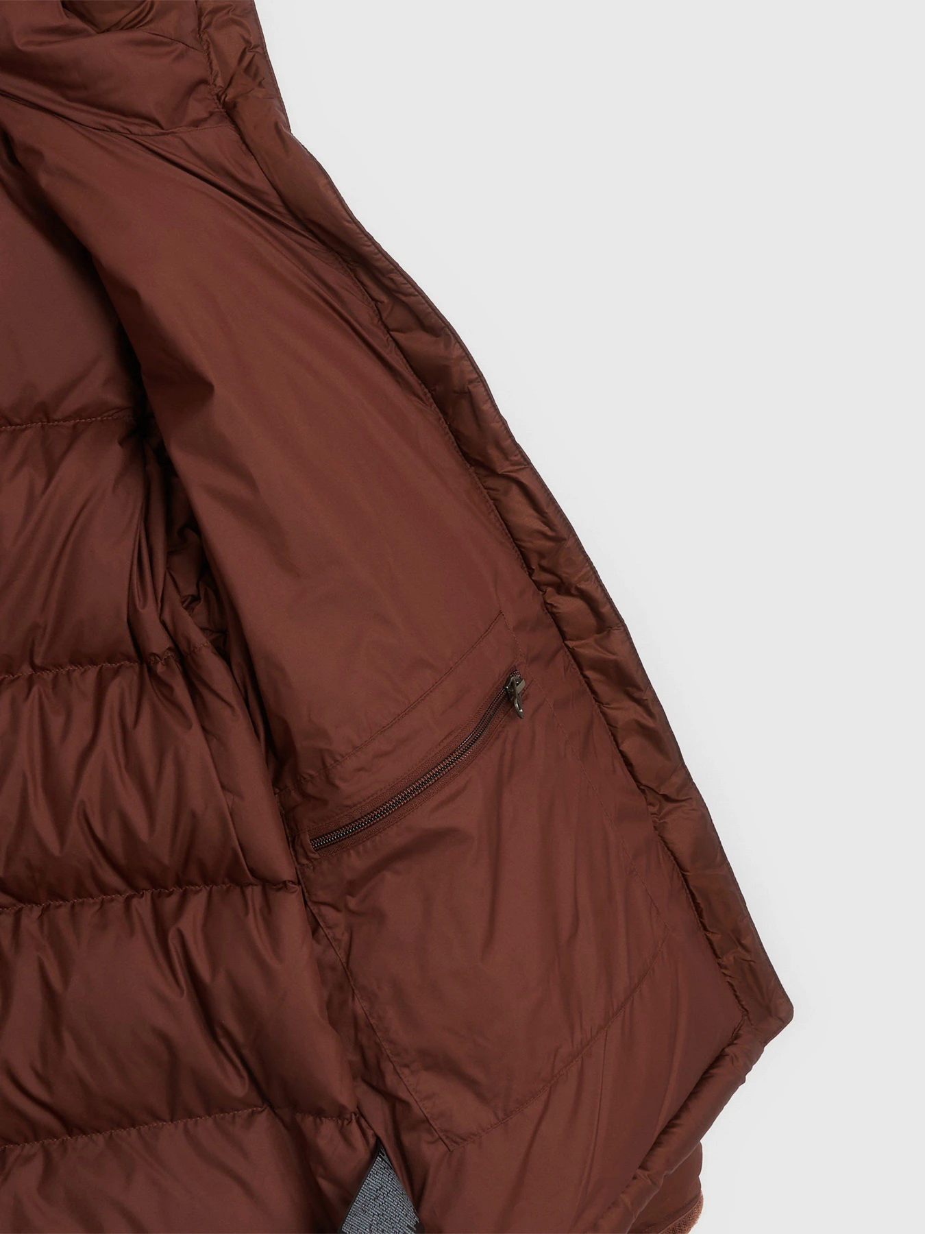 Куртки и дубленки The North Face Hmlyn модель NF0A4R2W6S21 Фото