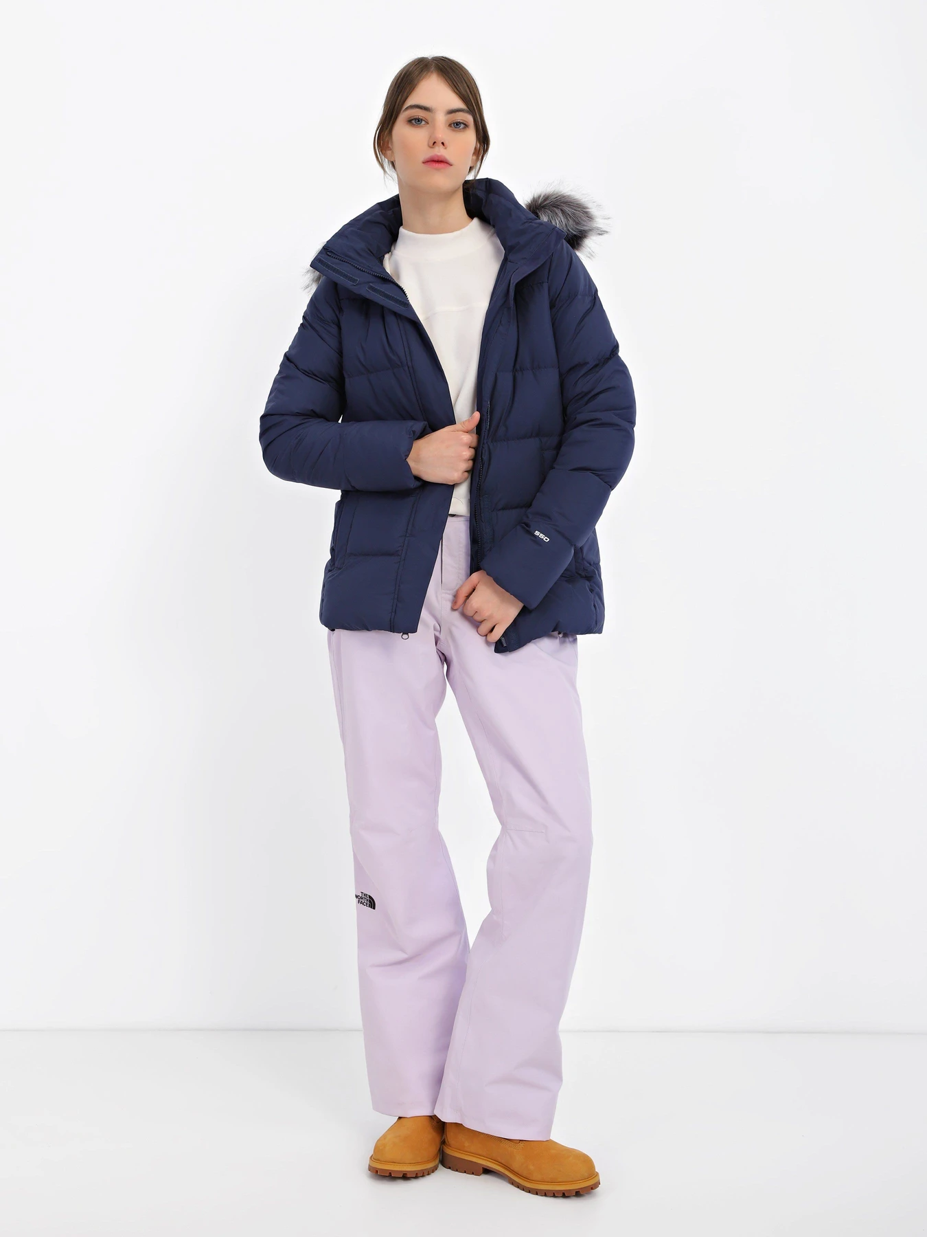 Куртки та дублянки The North Face Gotham модель NF0A4R338K21 Фото