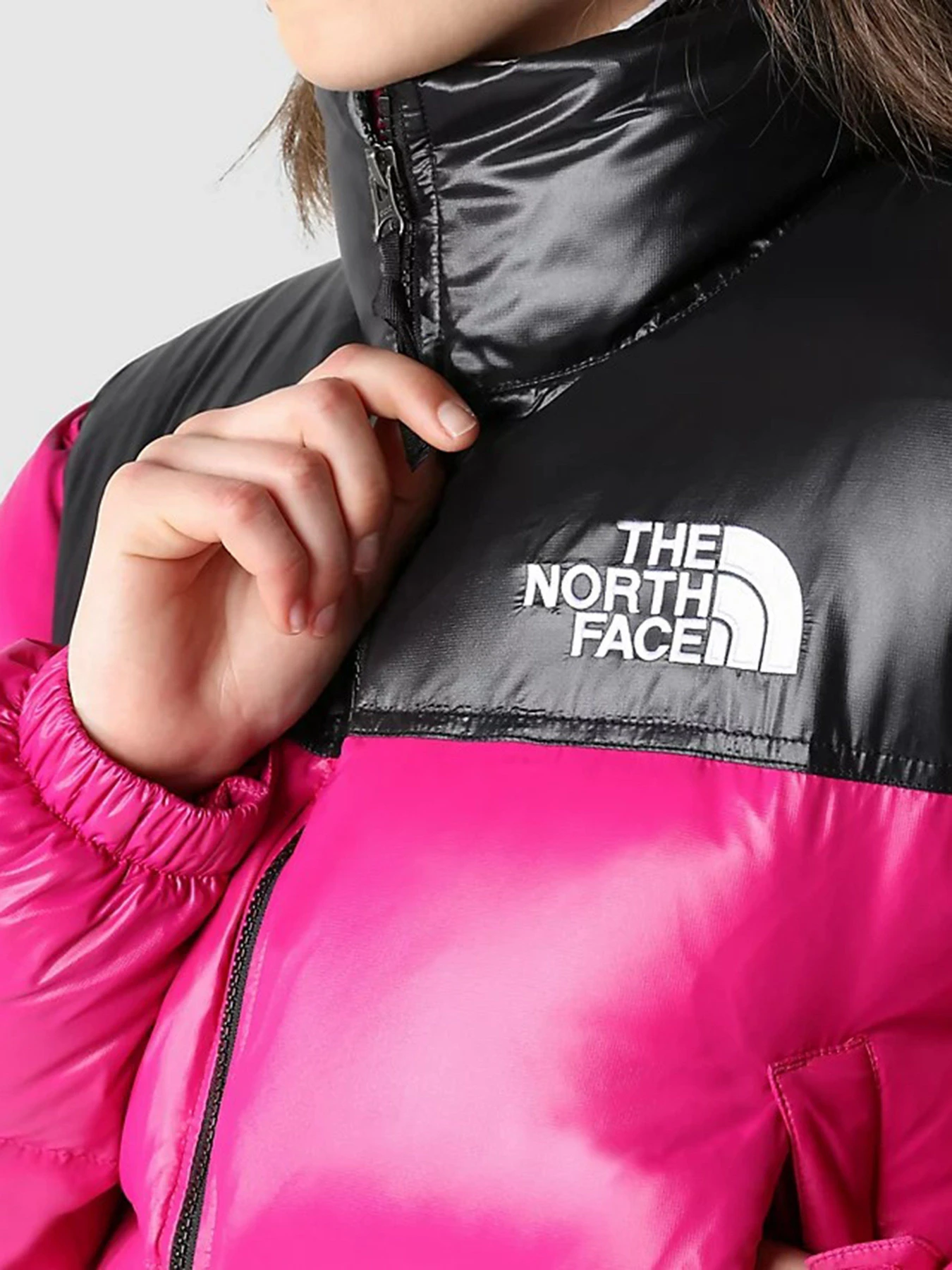 Куртки и дубленки The North Face Nuptse Short модель NF0A5GGE1461 Куртки и дубленки The North Face Nuptse Short модель NF0A5GGE1461 Фото