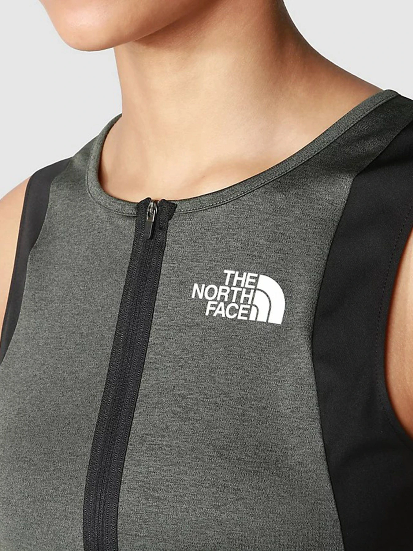 Футболки и поло The North Face Training Lab Zip модель NF0A7ZA9RM91 Футболки и поло The North Face Training Lab Zip модель NF0A7ZA9RM91 Фото