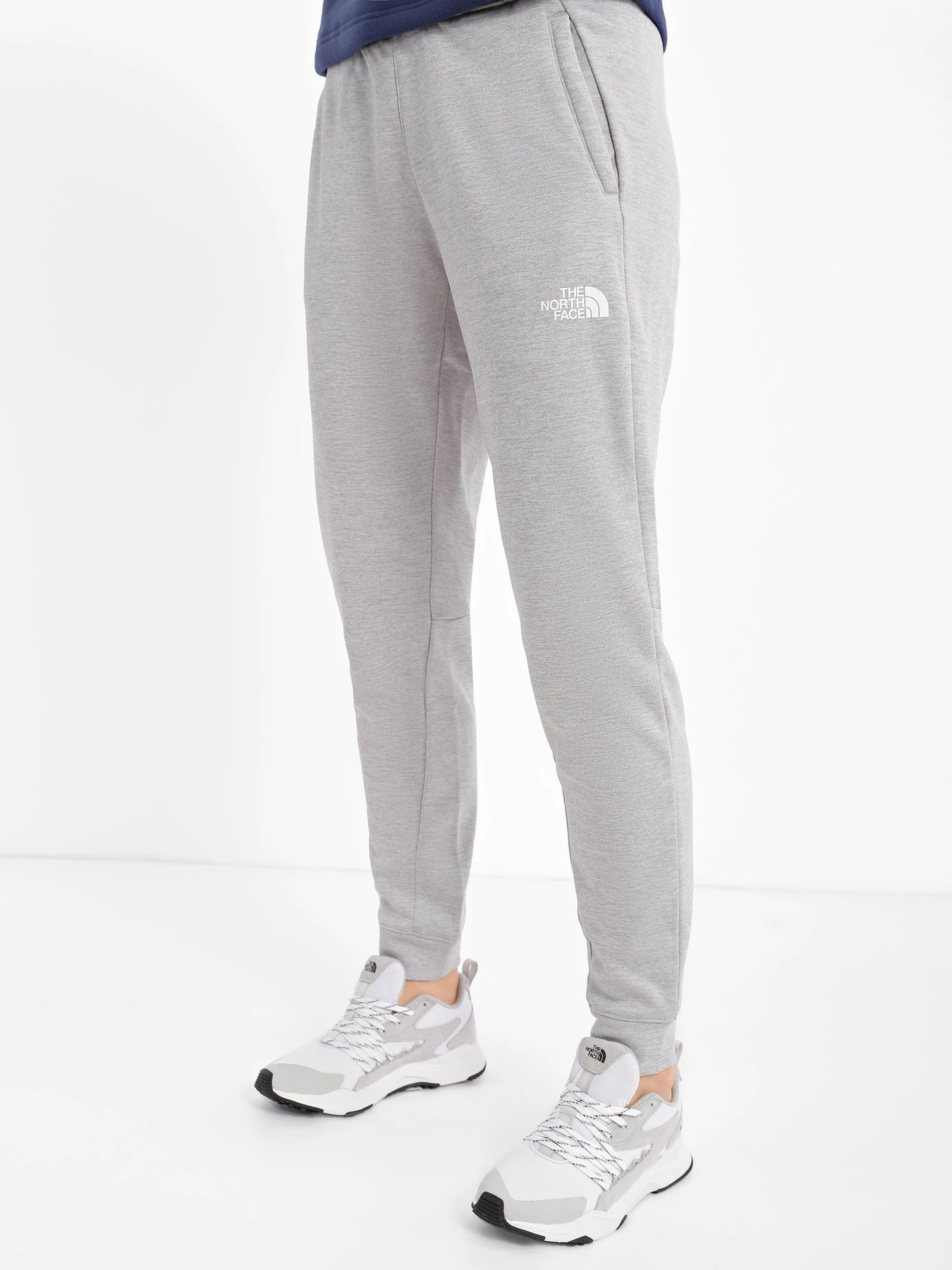 Брюки The North Face Reaxion Fleece модель NF0A7ZABDYX1 Брюки The North Face Reaxion Fleece модель NF0A7ZABDYX1 Фото