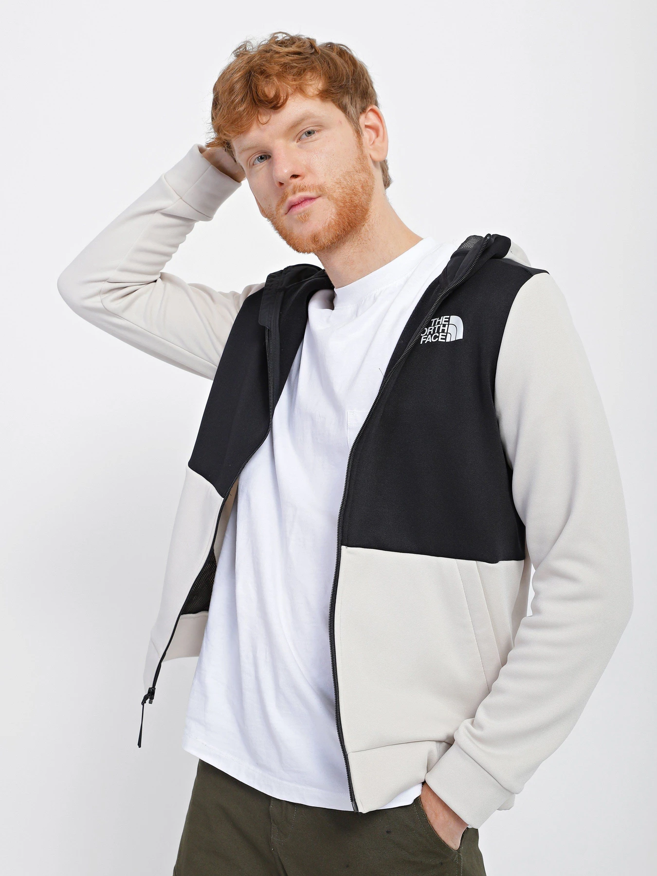 Худі та світшоти The North Face Mountain Athletics модель NF0A7ZAJ8F11 Худі та світшоти The North Face Mountain Athletics модель NF0A7ZAJ8F11 Фото