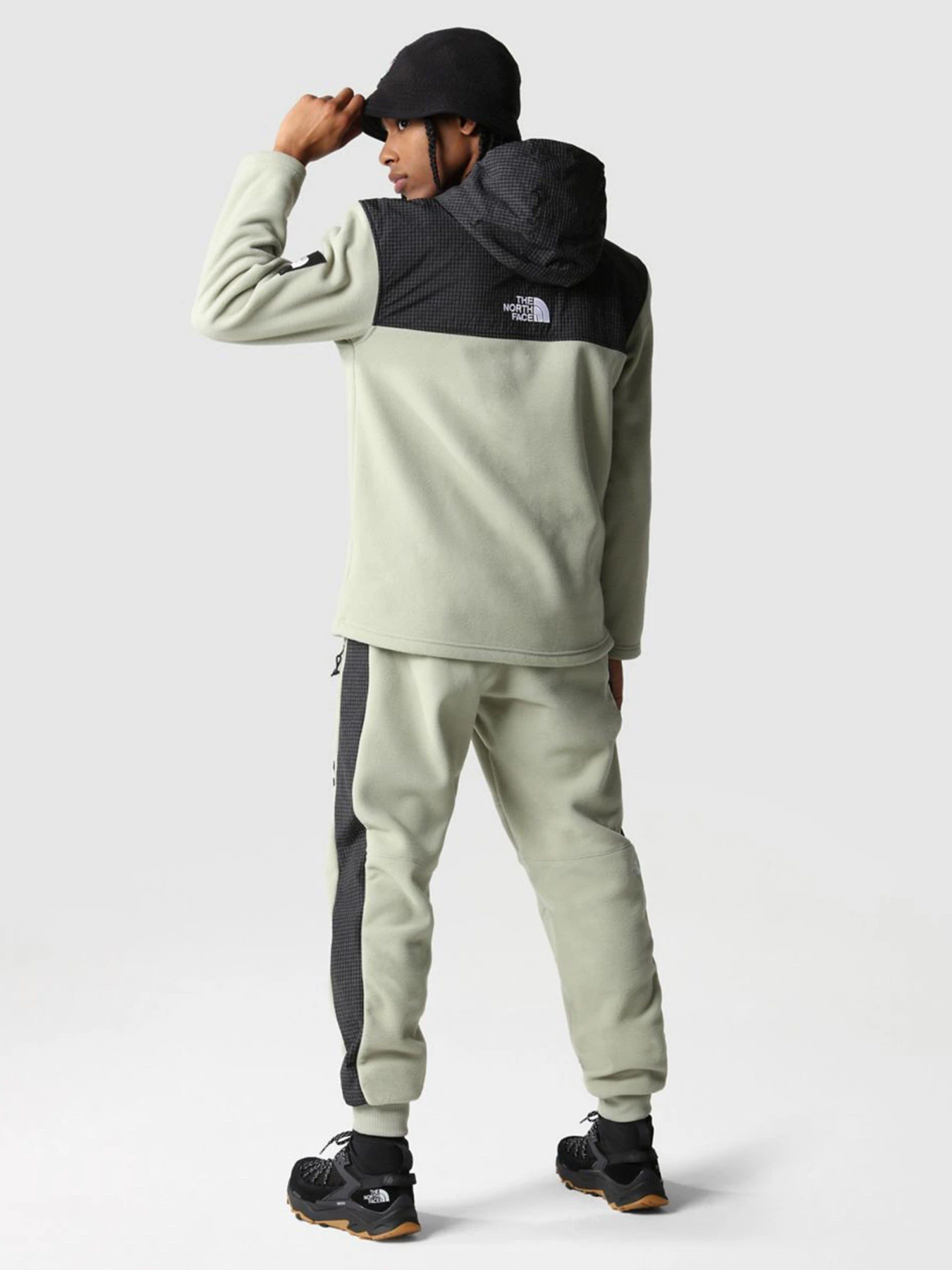 Худи и свитшоты The North Face Convin Microfleece модель NF0A7Z9C4M11 Худи и свитшоты The North Face Convin Microfleece модель NF0A7Z9C4M11 Фото