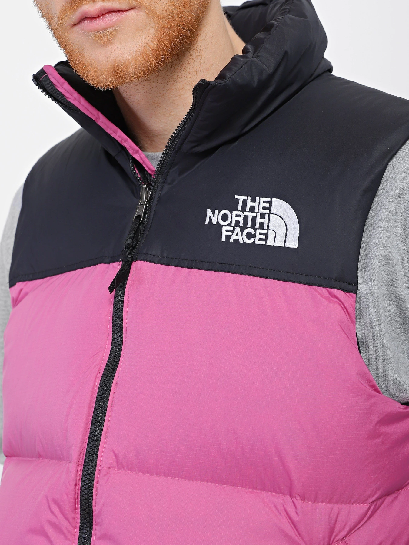 Куртки и дубленки The North Face Nuptse Retro 1996 модель NF0A3JQQ7481 Куртки и дубленки The North Face Nuptse Retro 1996 модель NF0A3JQQ7481 Фото