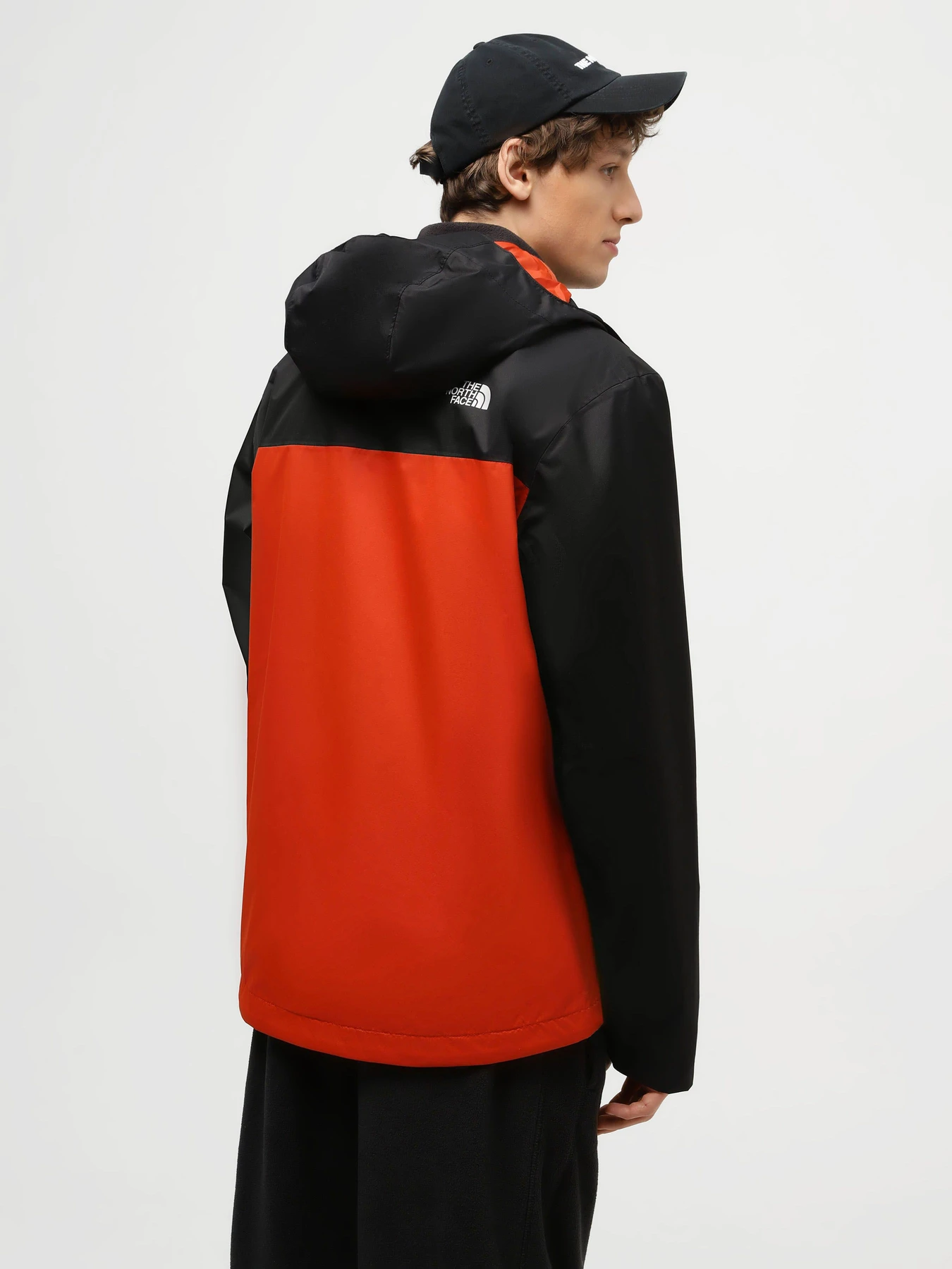 Куртки и дубленки The North Face Softshell Fornet модель NF0A3L5GSV61 Куртки и дубленки The North Face Softshell Fornet модель NF0A3L5GSV61 Фото