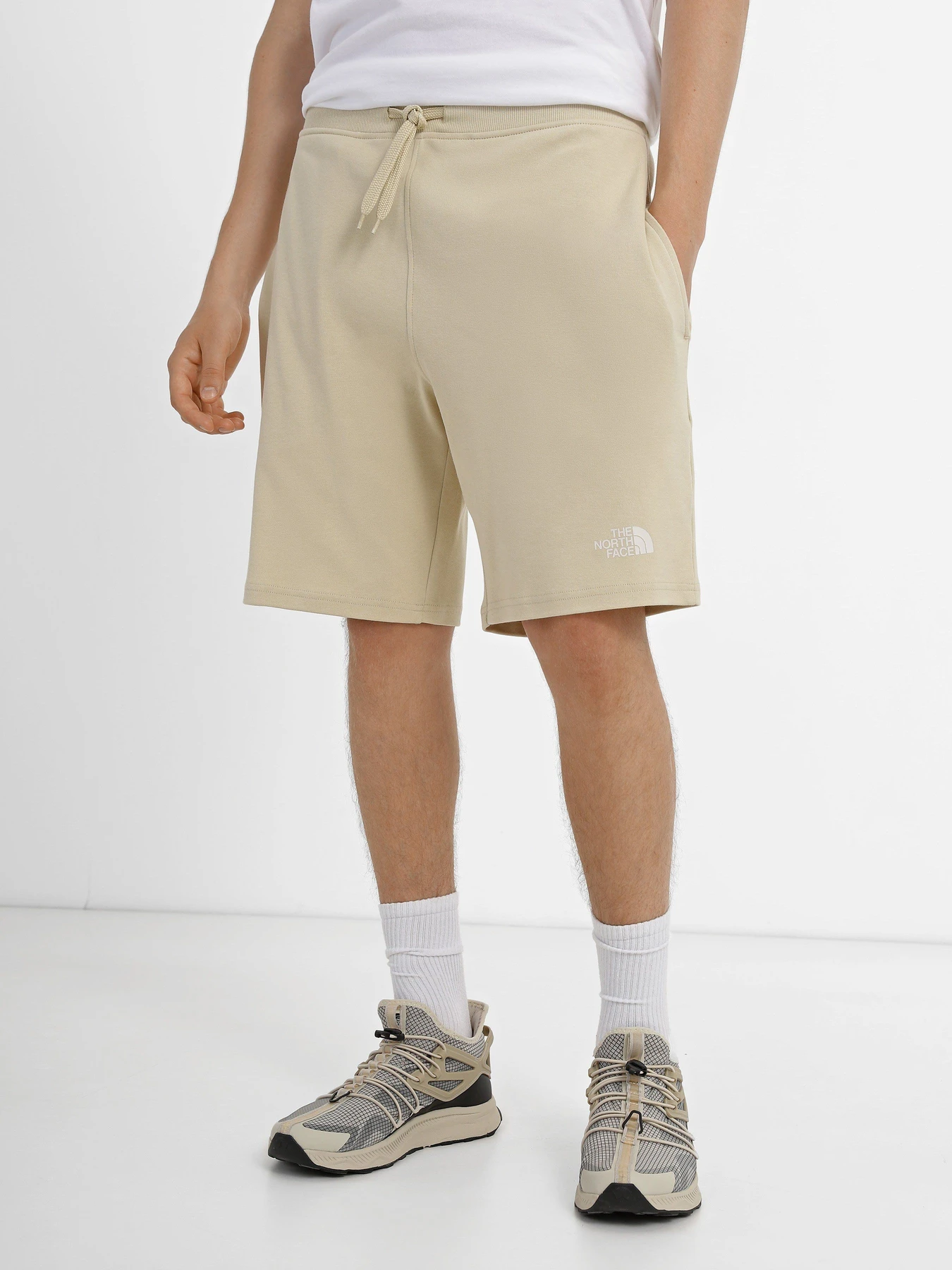 Шорти The North Face GRAPHIC модель NF0A3S4F3X41 Шорти The North Face GRAPHIC модель NF0A3S4F3X41 Фото