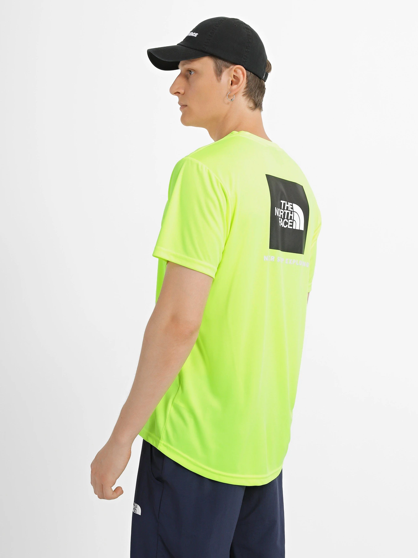 Футболки и поло The North Face Reaxion Red Box модель NF0A4CDW8NT1 Футболки и поло The North Face Reaxion Red Box модель NF0A4CDW8NT1 Фото