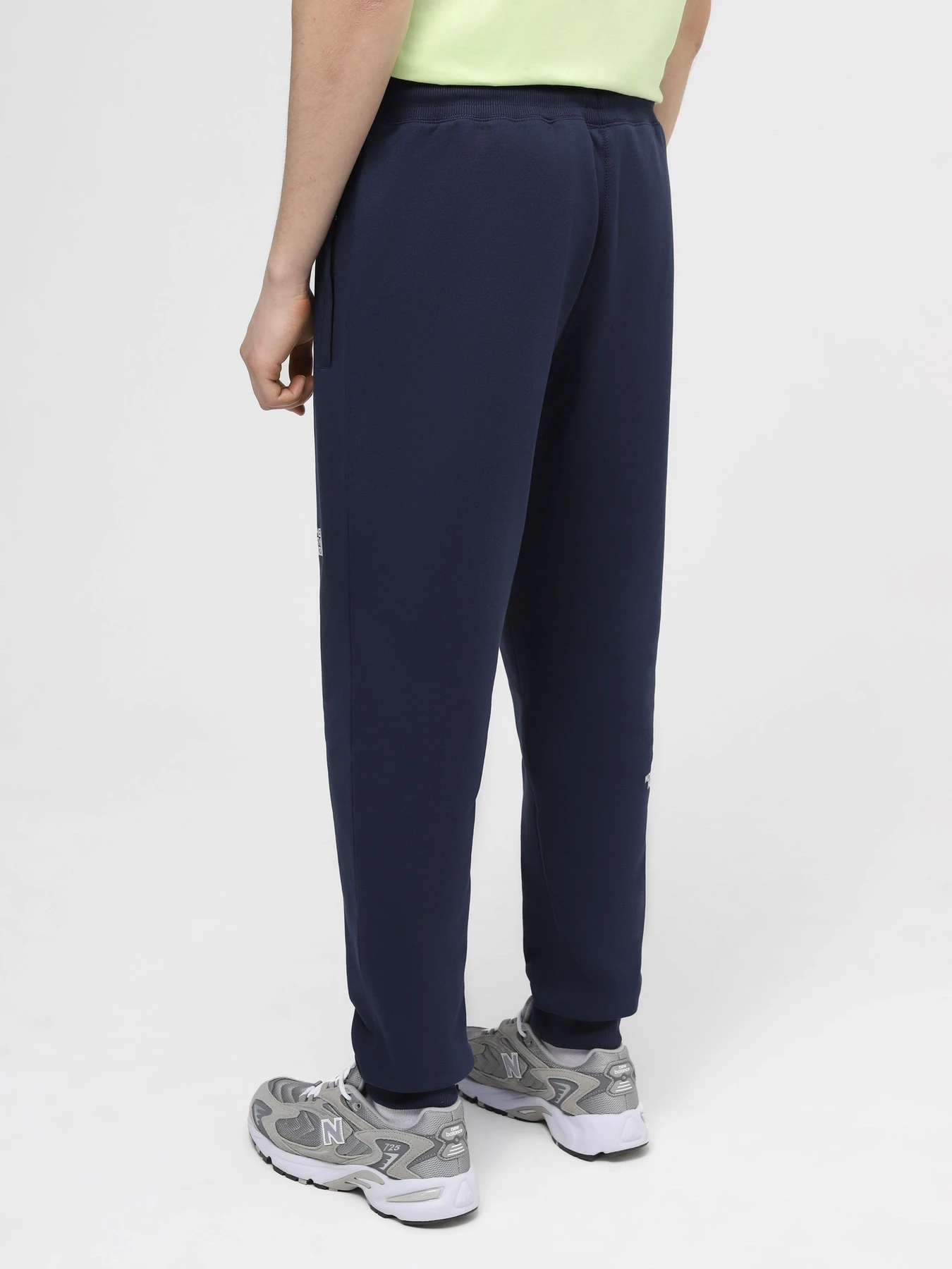 Брюки The North Face M Nse Light Pant модель NF0A4T1F8K21 Брюки The North Face M Nse Light Pant модель NF0A4T1F8K21 Фото