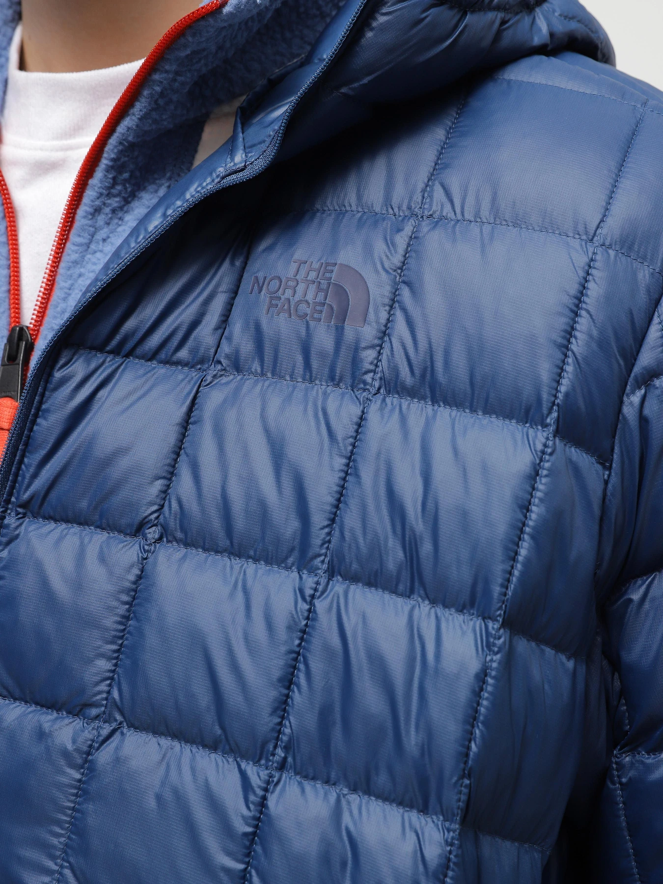 Куртки и дубленки The North Face Thermoball Eco модель NF0A5GLKHDC1 Куртки и дубленки The North Face Thermoball Eco модель NF0A5GLKHDC1 Фото