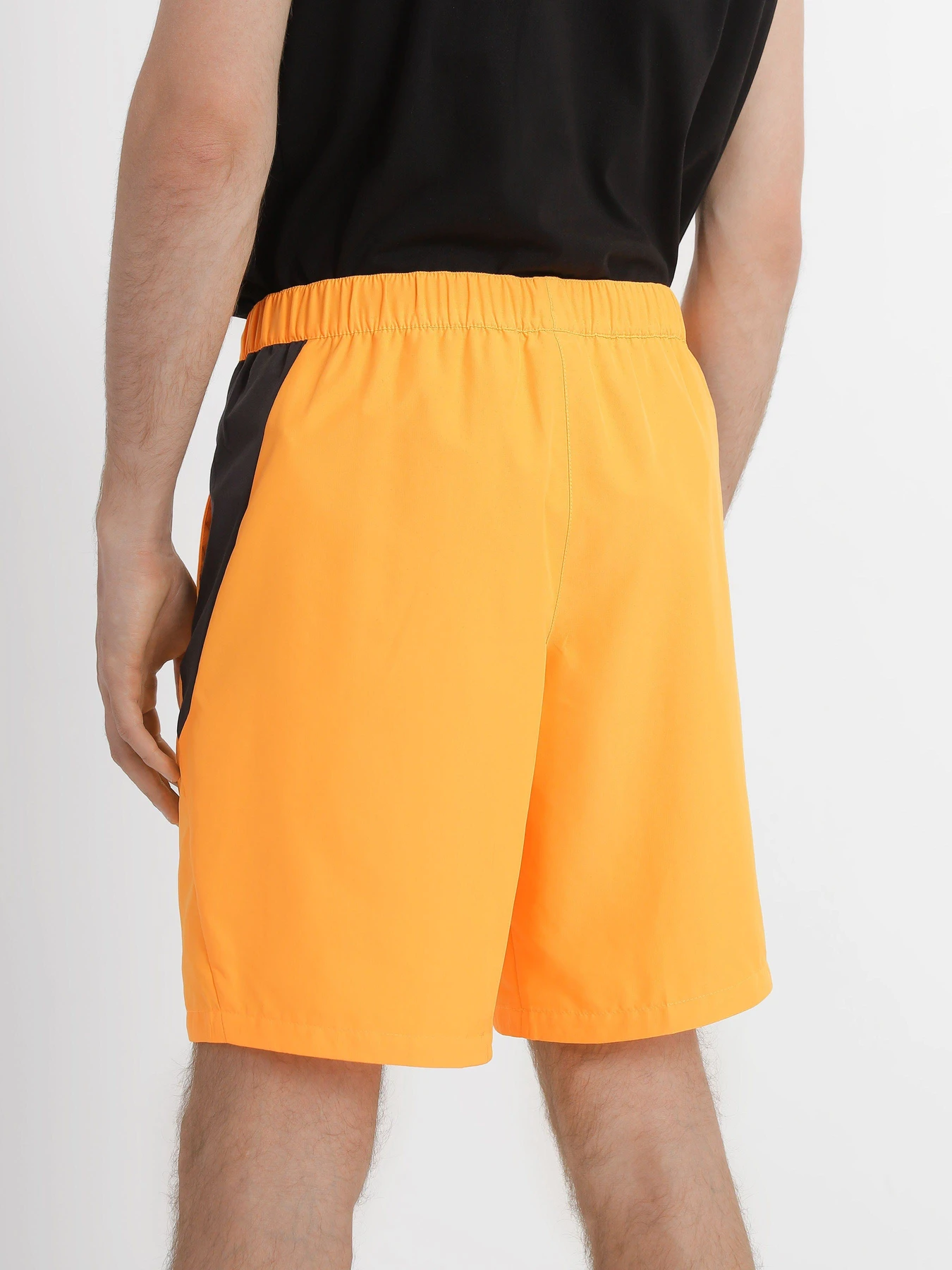 Шорты The North Face Mountain Athletics модель NF0A7ZAPISA1 Шорты The North Face Mountain Athletics модель NF0A7ZAPISA1 Фото