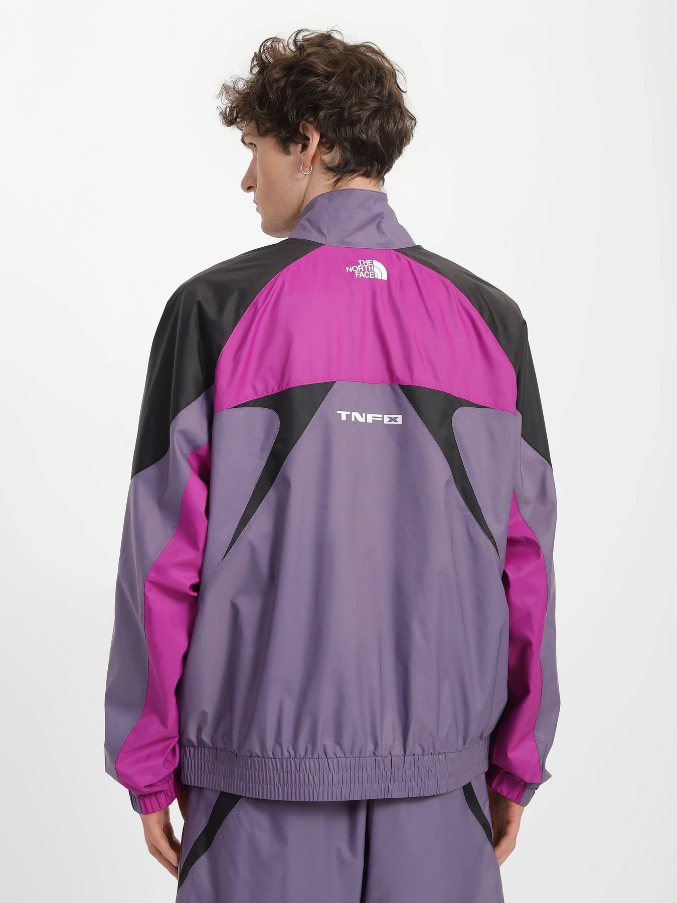 Куртки та дублянки The North Face Mountain модель NF0A7ZXXRK81 Куртки та дублянки The North Face Mountain модель NF0A7ZXXRK81 Фото