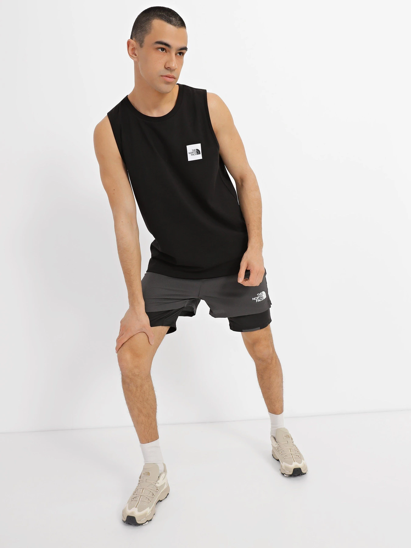 Шорты The North Face Mountain Athletics модель NF0A823TMN81 Фото