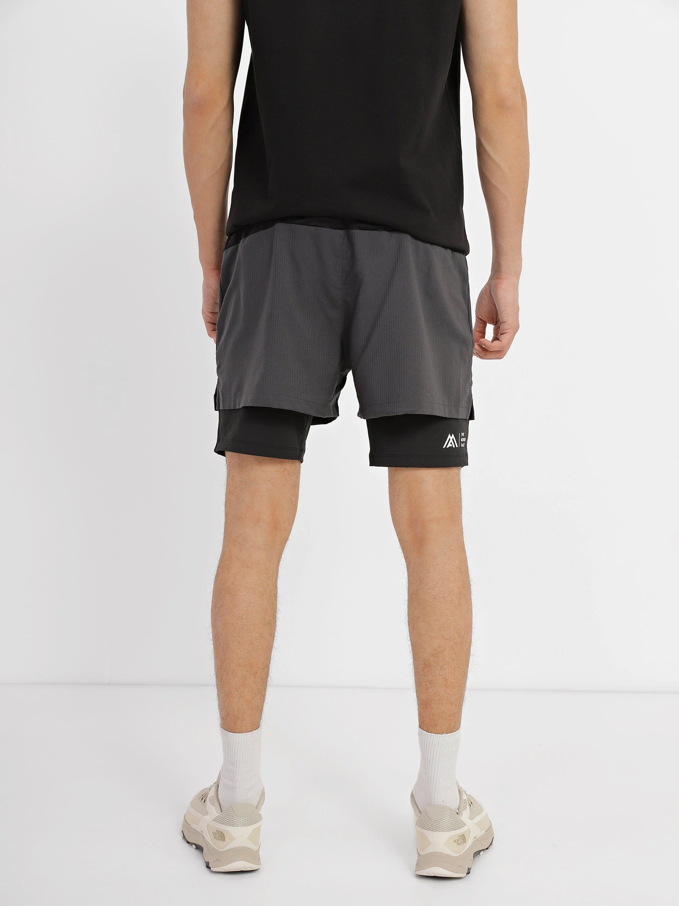 Шорты The North Face Mountain Athletics модель NF0A823TMN81 Фото