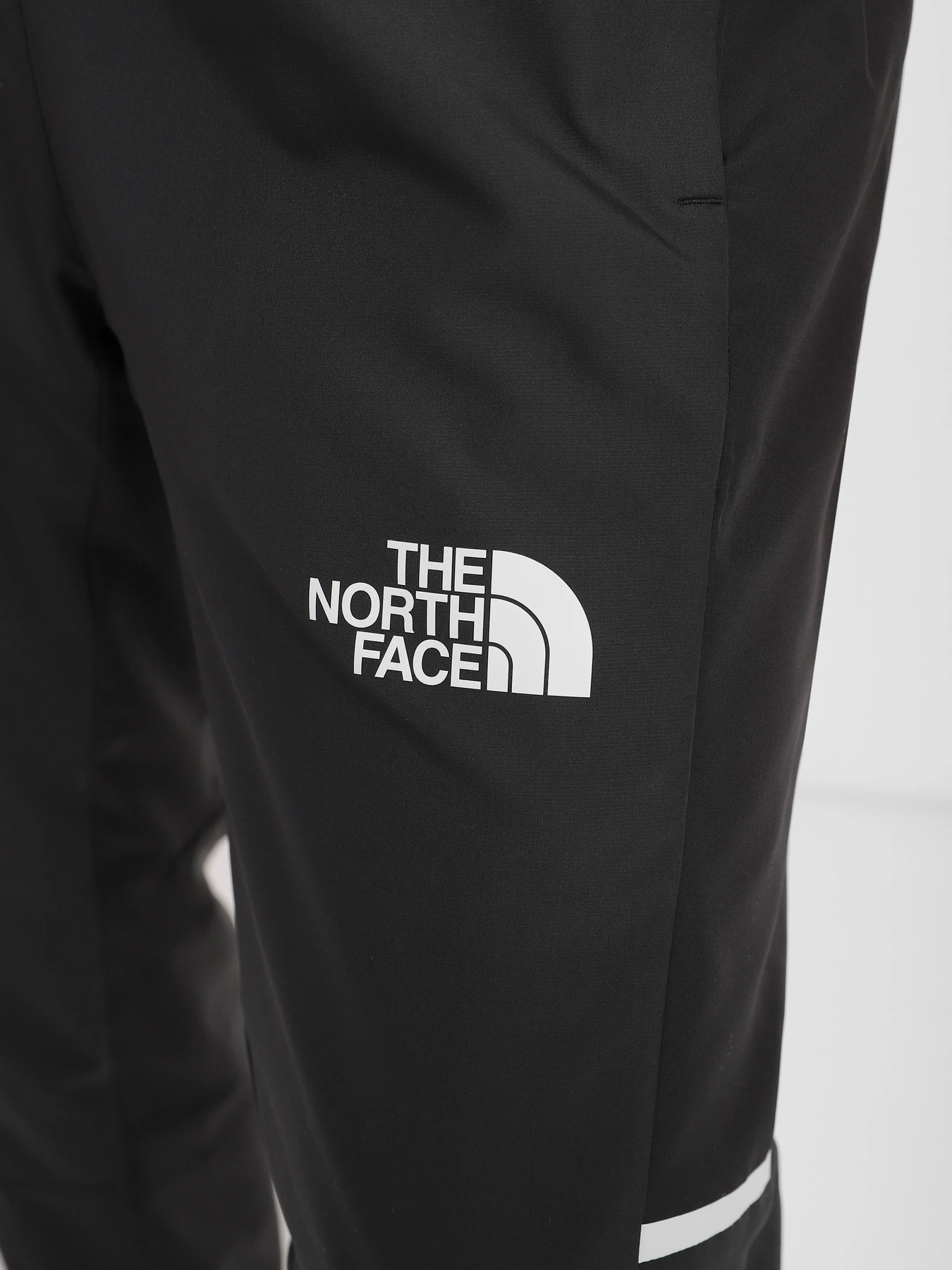 Брюки The North Face Outdoor Mountain Athletics модель NF0A8249KT01 Фото