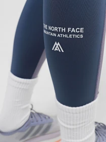 Брюки The North Face Mountain Athletics модель NF0A825CIJV1 Фото
