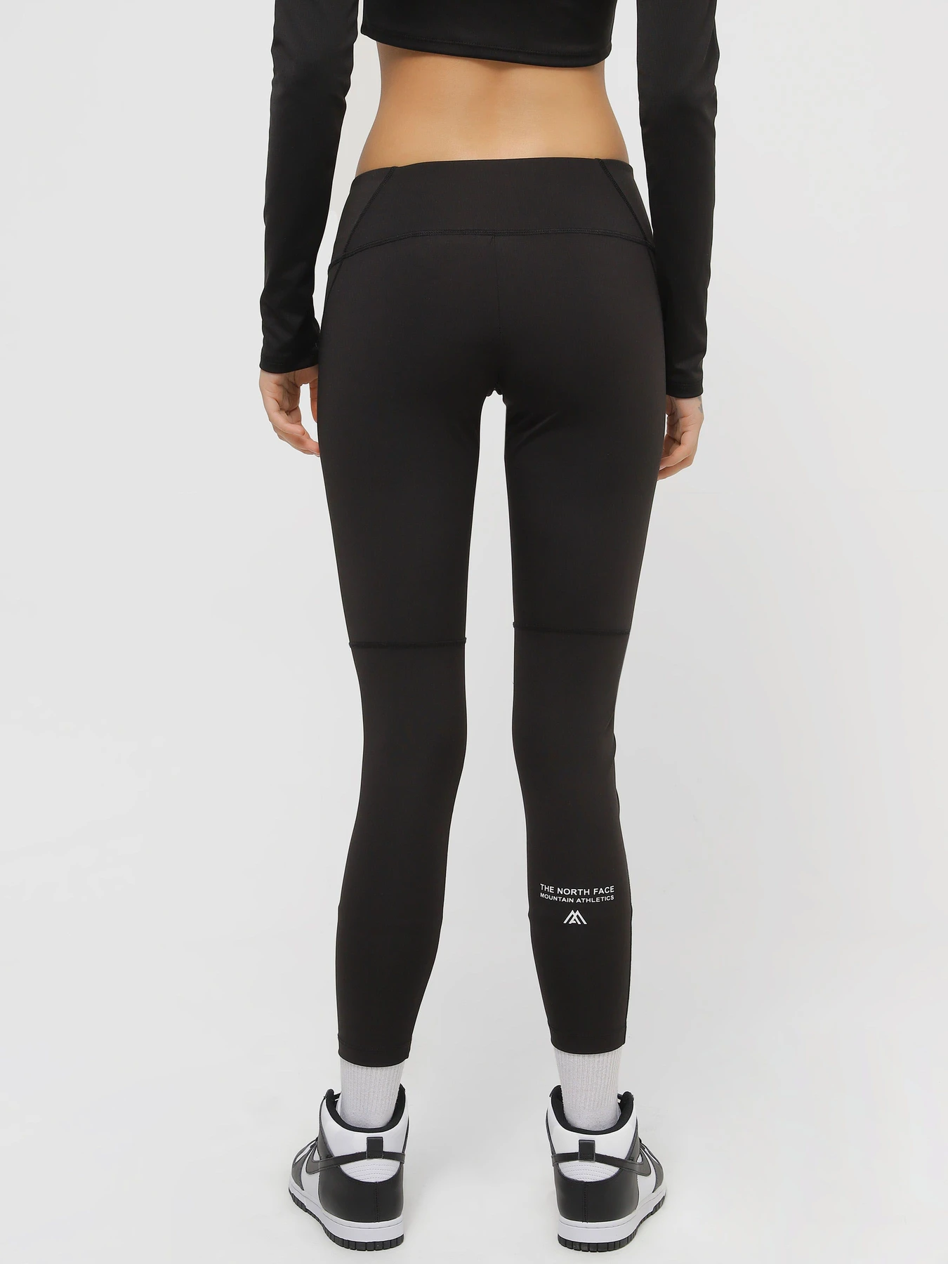 Брюки The North Face Mountain Athletics модель NF0A825CJK31 Фото