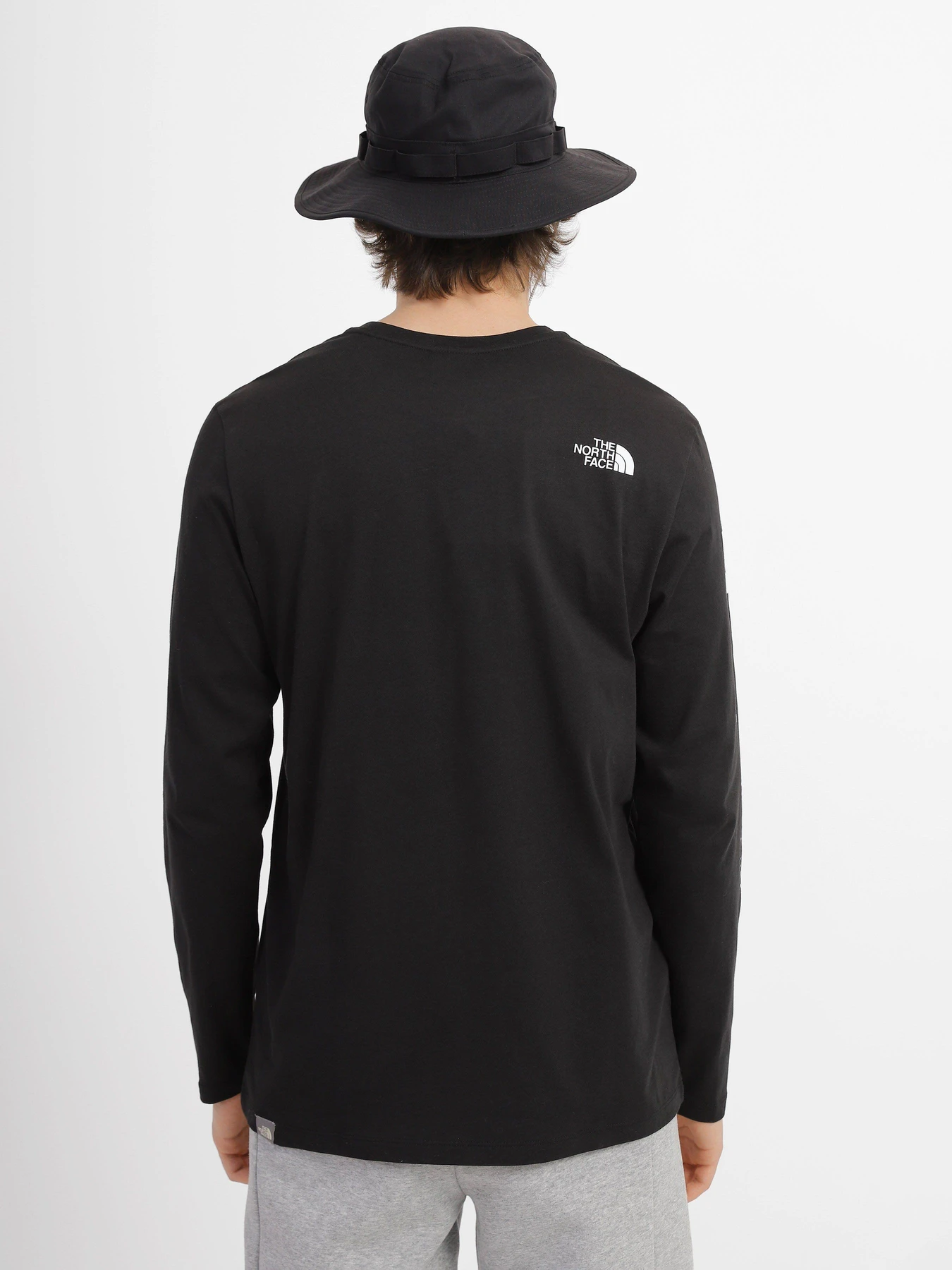 Худи и свитшоты The North Face Coordinates модель NF0A826WJK31 Худи и свитшоты The North Face Coordinates модель NF0A826WJK31 Фото