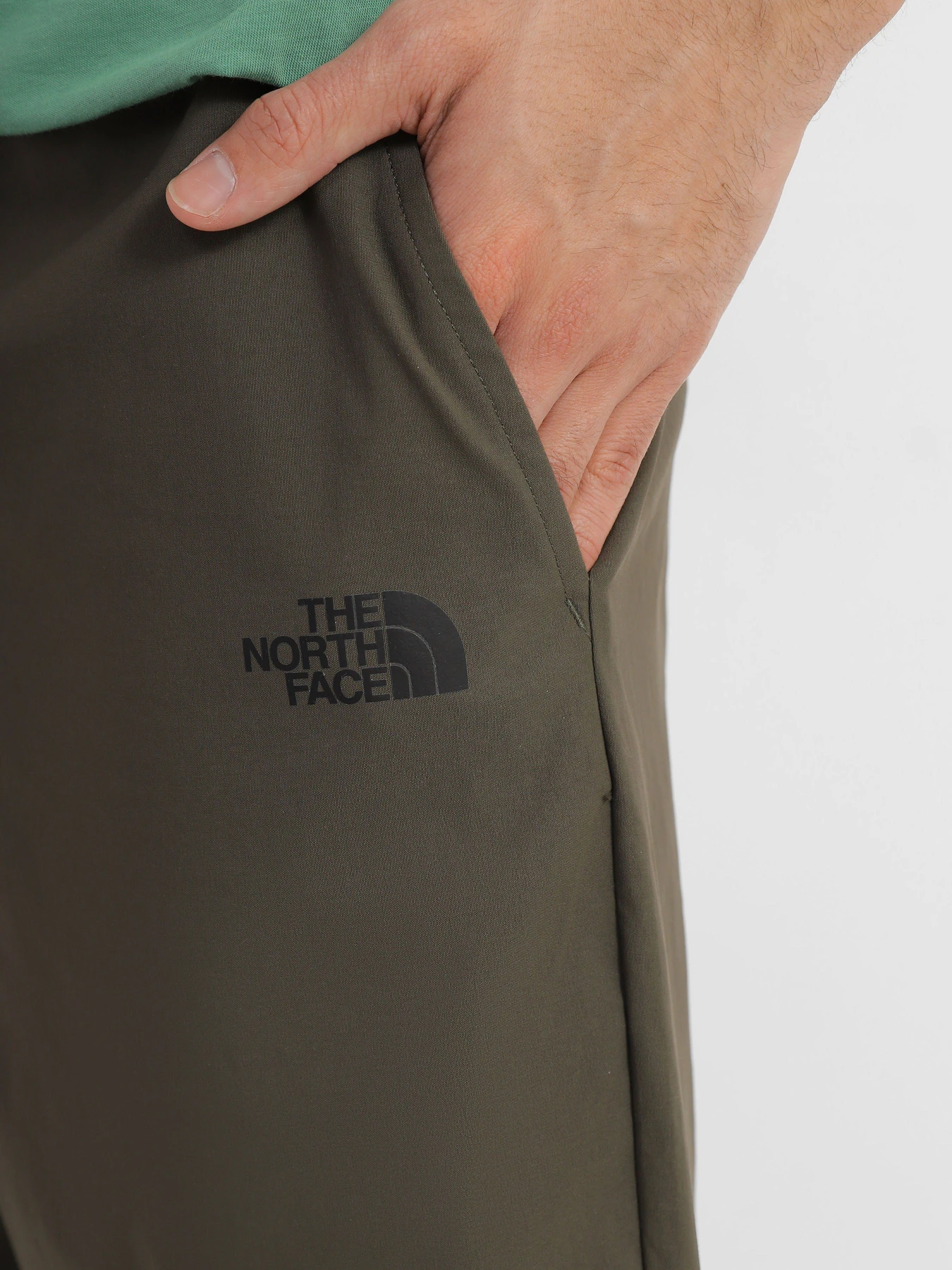 Шорти The North Face Travel модель NF0A827721L1 Шорти The North Face Travel модель NF0A827721L1 Фото