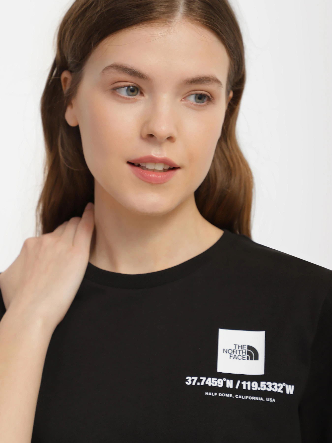 Футболки і поло The North Face Coordinates Relaxed модель NF0A83F9JK31 Футболки і поло The North Face Coordinates Relaxed модель NF0A83F9JK31 Фото