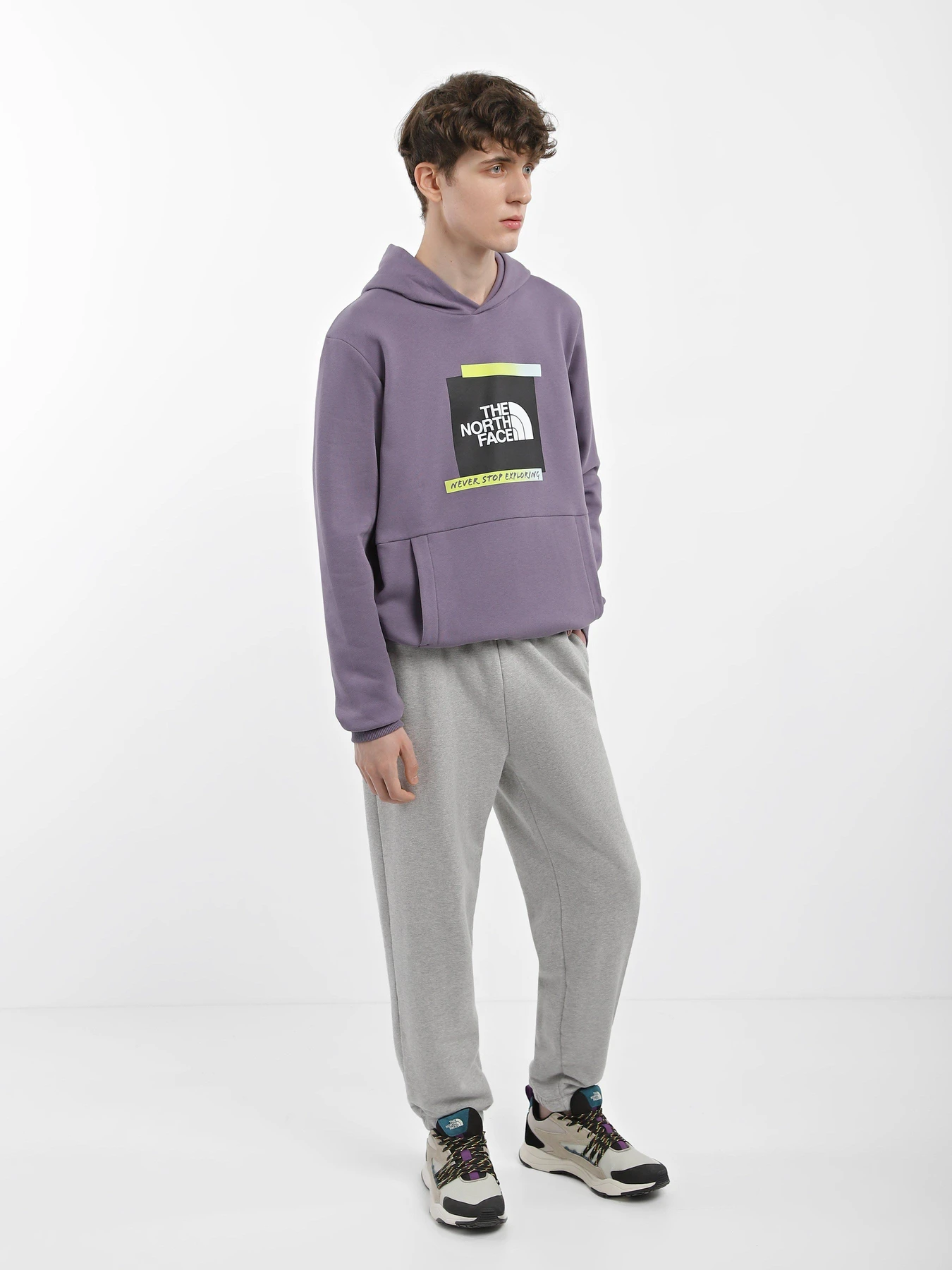 Худі та світшоти The North Face Graphic модель NF0A83FKN141 Худі та світшоти The North Face Graphic модель NF0A83FKN141 Фото