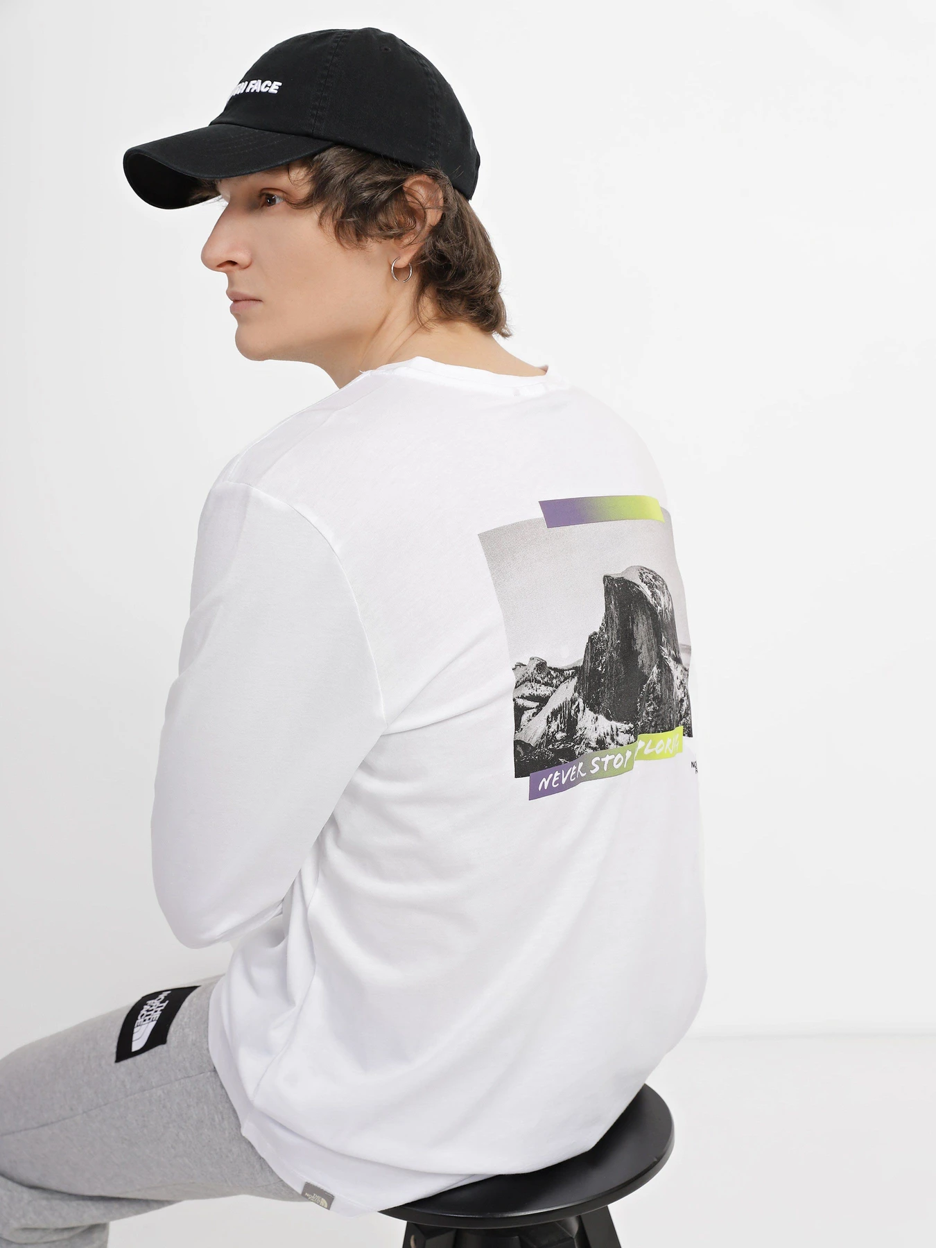 Худи и свитшоты The North Face Graphic модель NF0A83FLFN41 Худи и свитшоты The North Face Graphic модель NF0A83FLFN41 Фото