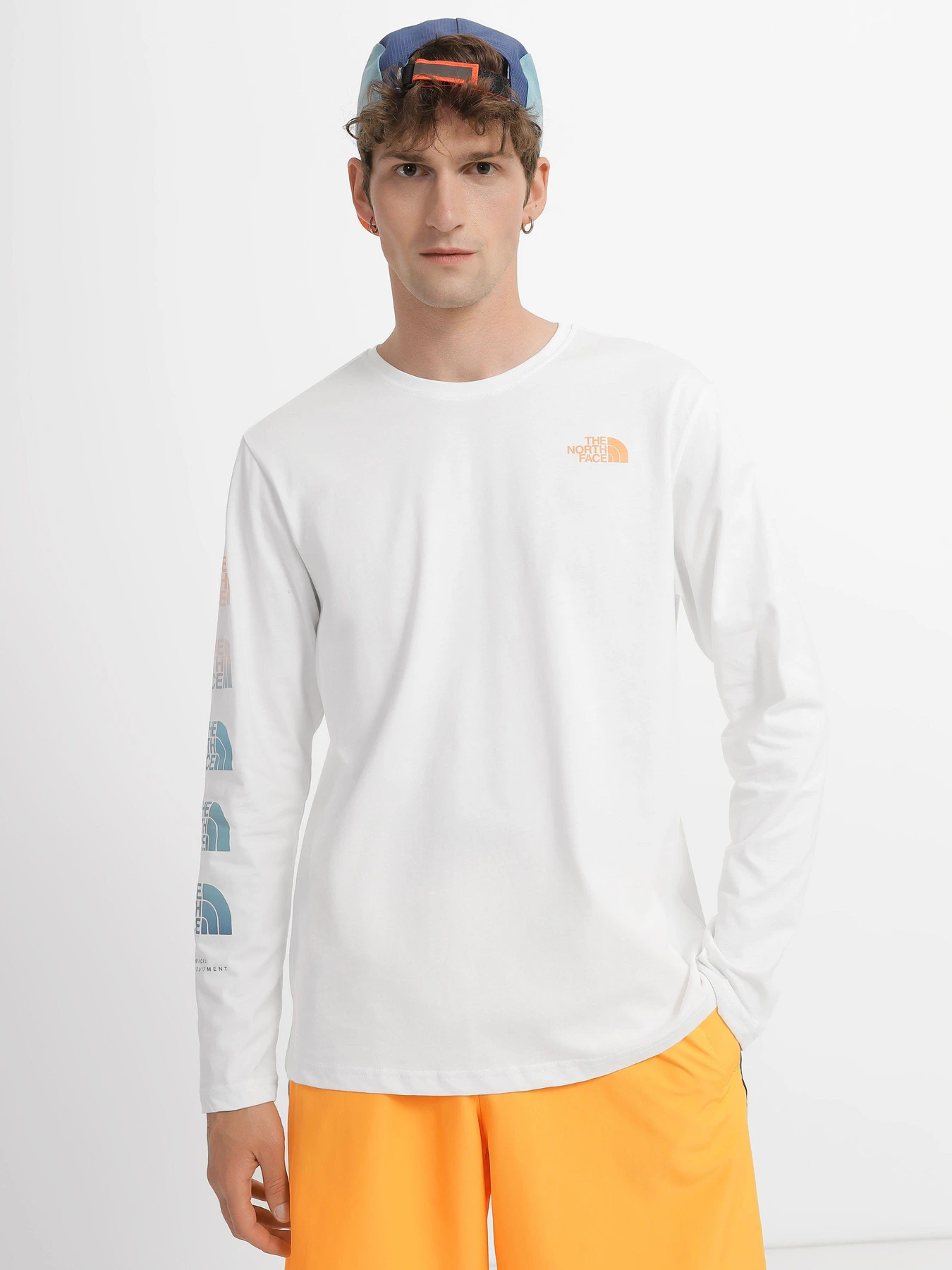 Худи и свитшоты The North Face Graphic модель NF0A83FPN3N1 Худи и свитшоты The North Face Graphic модель NF0A83FPN3N1 Фото