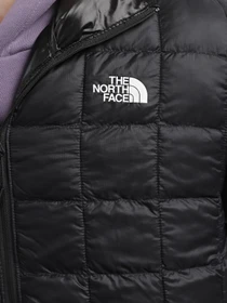 Куртки и дубленки The North Face Thermoball Eco модель NF0A5GLKJK31 Фото