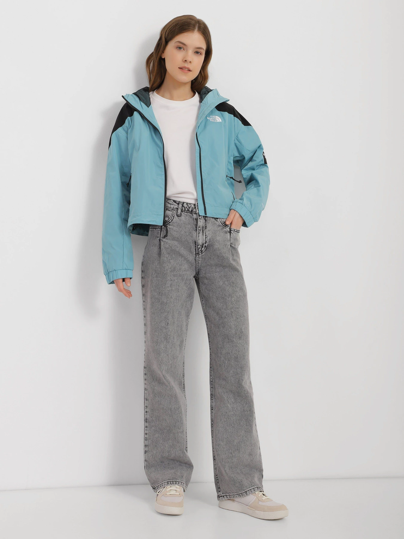 Куртки и дубленки The North Face Dynaka модель NF0A8235LV21 Куртки и дубленки The North Face Dynaka модель NF0A8235LV21 Фото