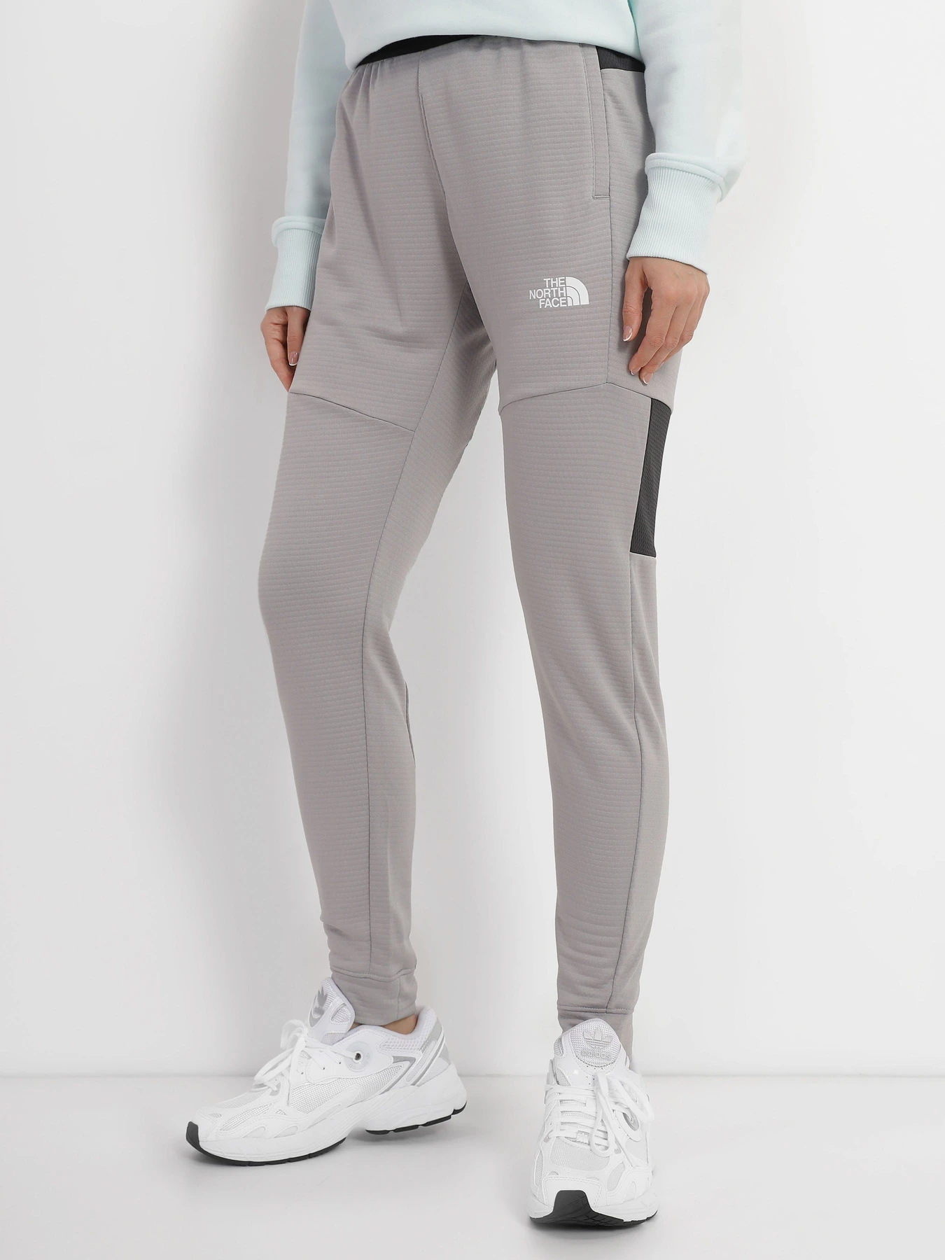Штани The North Face Mountain Athletics модель NF0A824RTDN1 Фото
