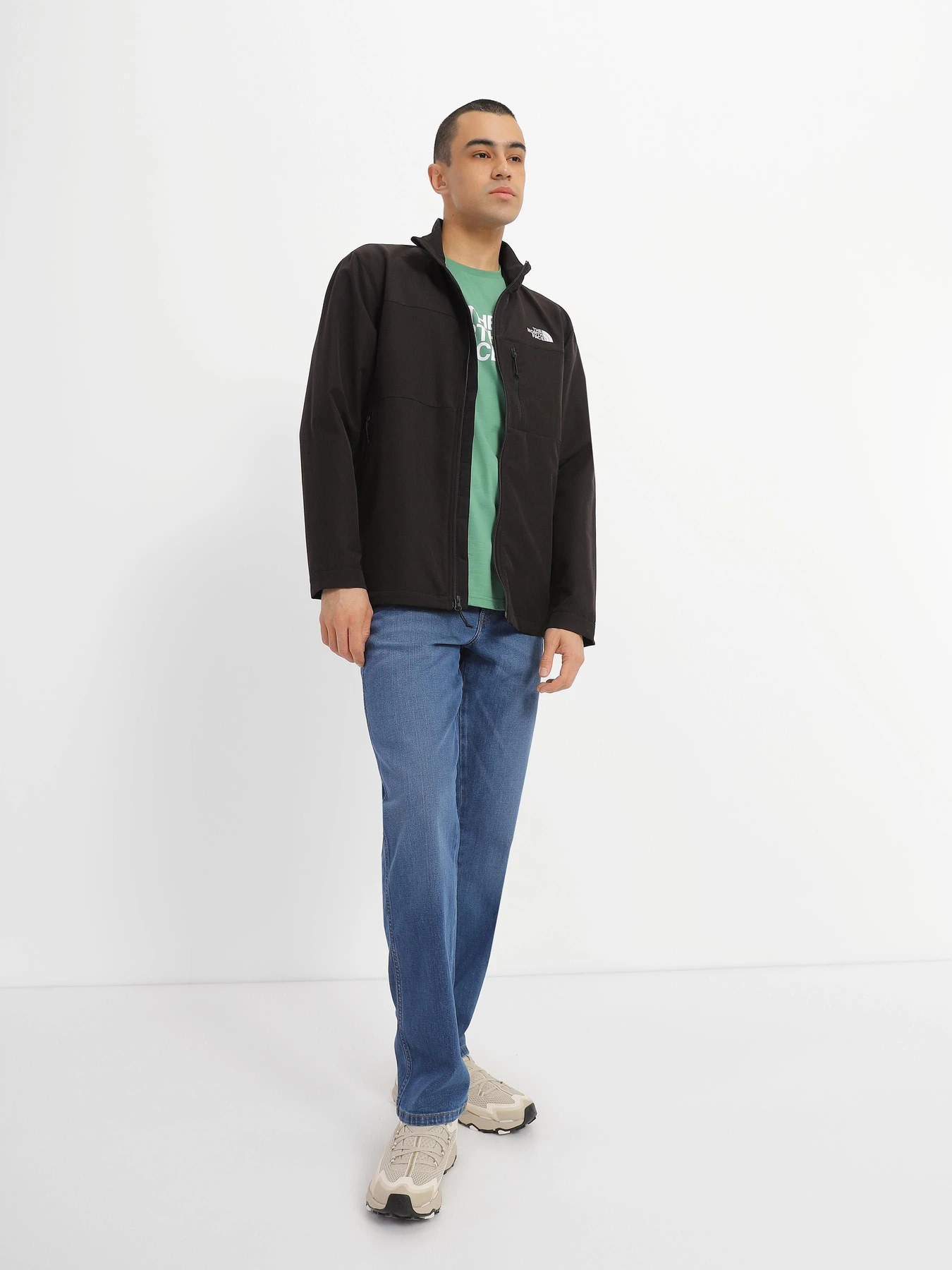 Куртки и дубленки The North Face Softshell модель NF0A8274JK31 Фото