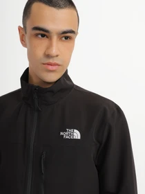 Куртки и дубленки The North Face Softshell модель NF0A8274JK31 Фото