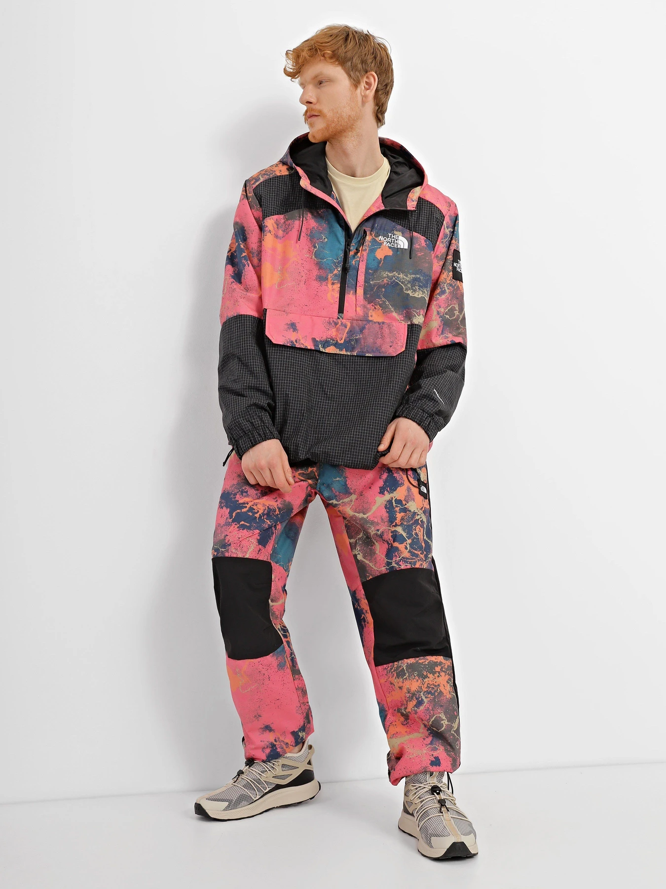 Куртки и дубленки The North Face Convin Anorak Aop модель NF0A83JNIOC1 Фото
