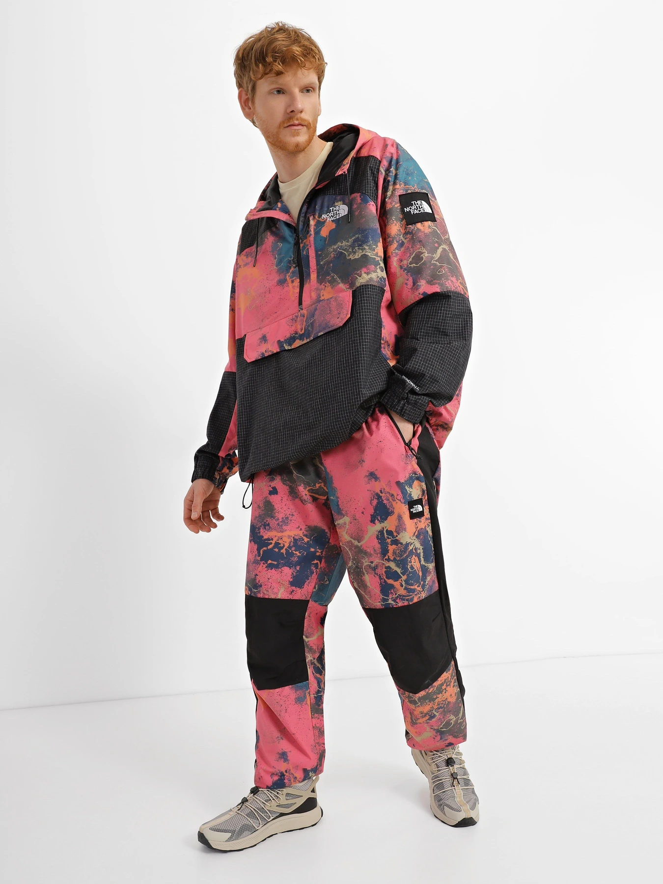 Штани The North Face Convin Allover Printed модель NF0A83JOIOC1 Фото