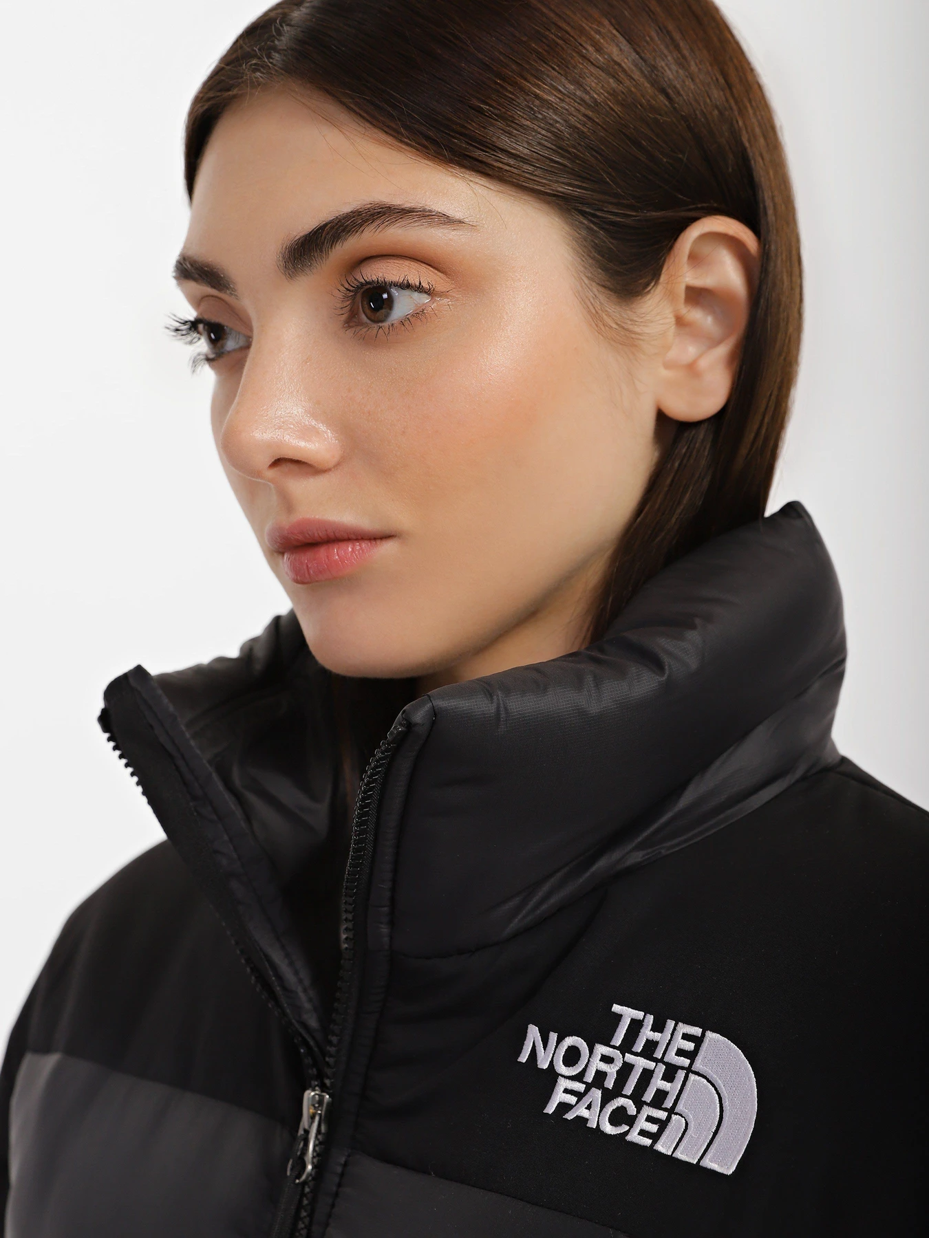 Куртки та дублянки The North Face Himalayan Insulated модель NF0A4R35JK31 Куртки та дублянки The North Face Himalayan Insulated модель NF0A4R35JK31 Фото