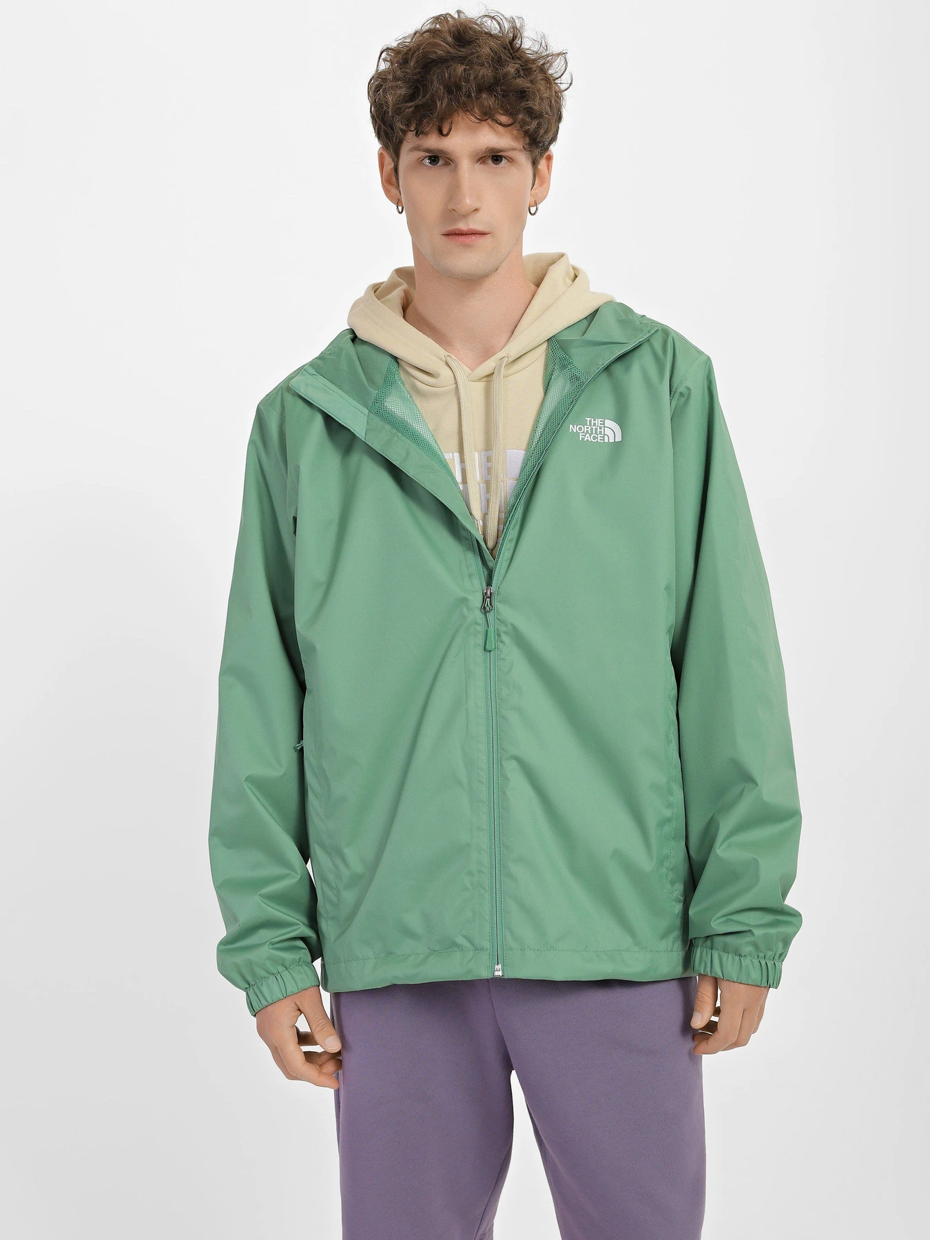 Куртки и дубленки The North Face Quest модель NF00A8AZN111 Куртки и дубленки The North Face Quest модель NF00A8AZN111 Фото