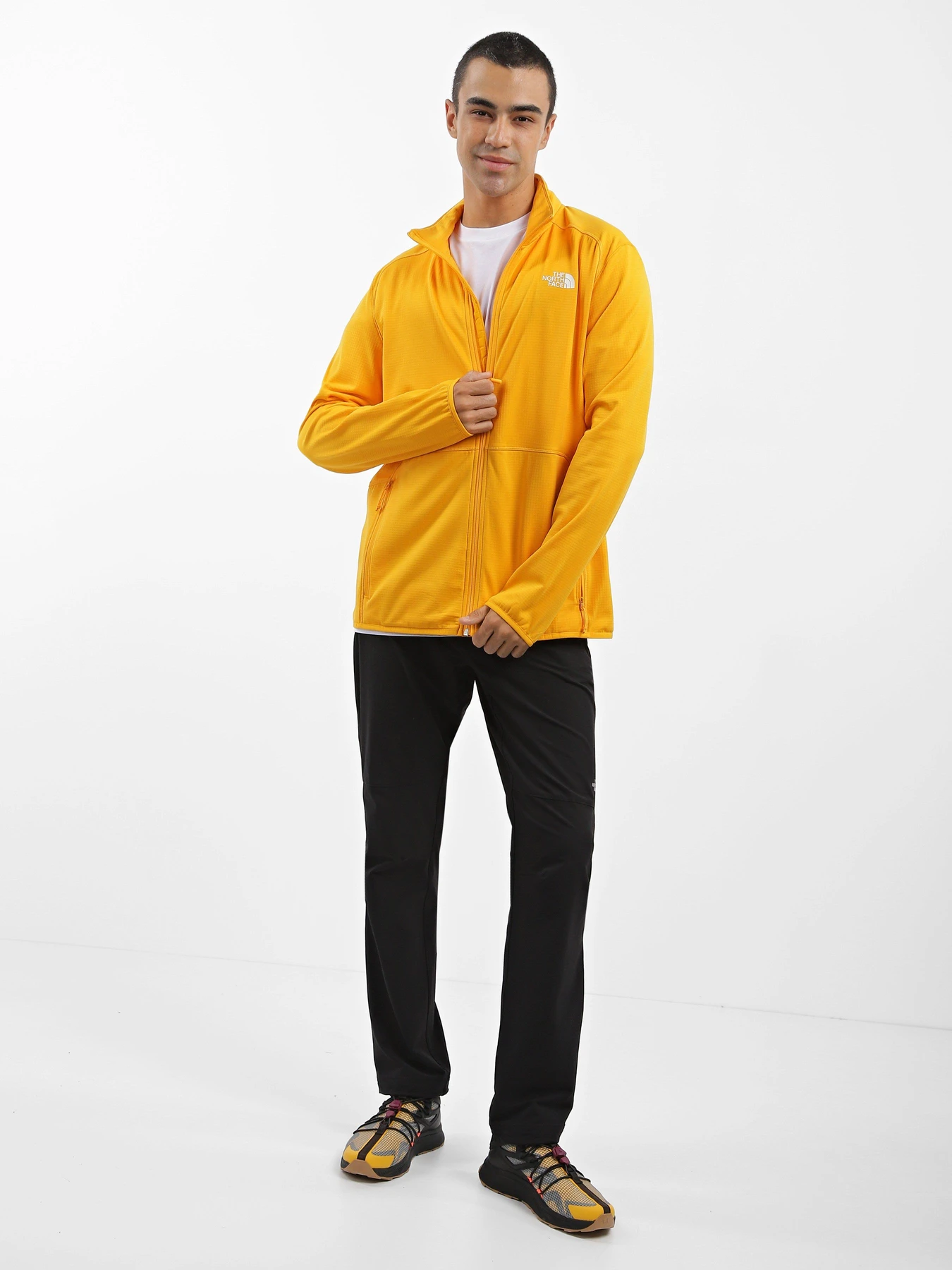Куртки и дубленки The North Face Quest модель NF0A3YG156P1 Куртки и дубленки The North Face Quest модель NF0A3YG156P1 Фото