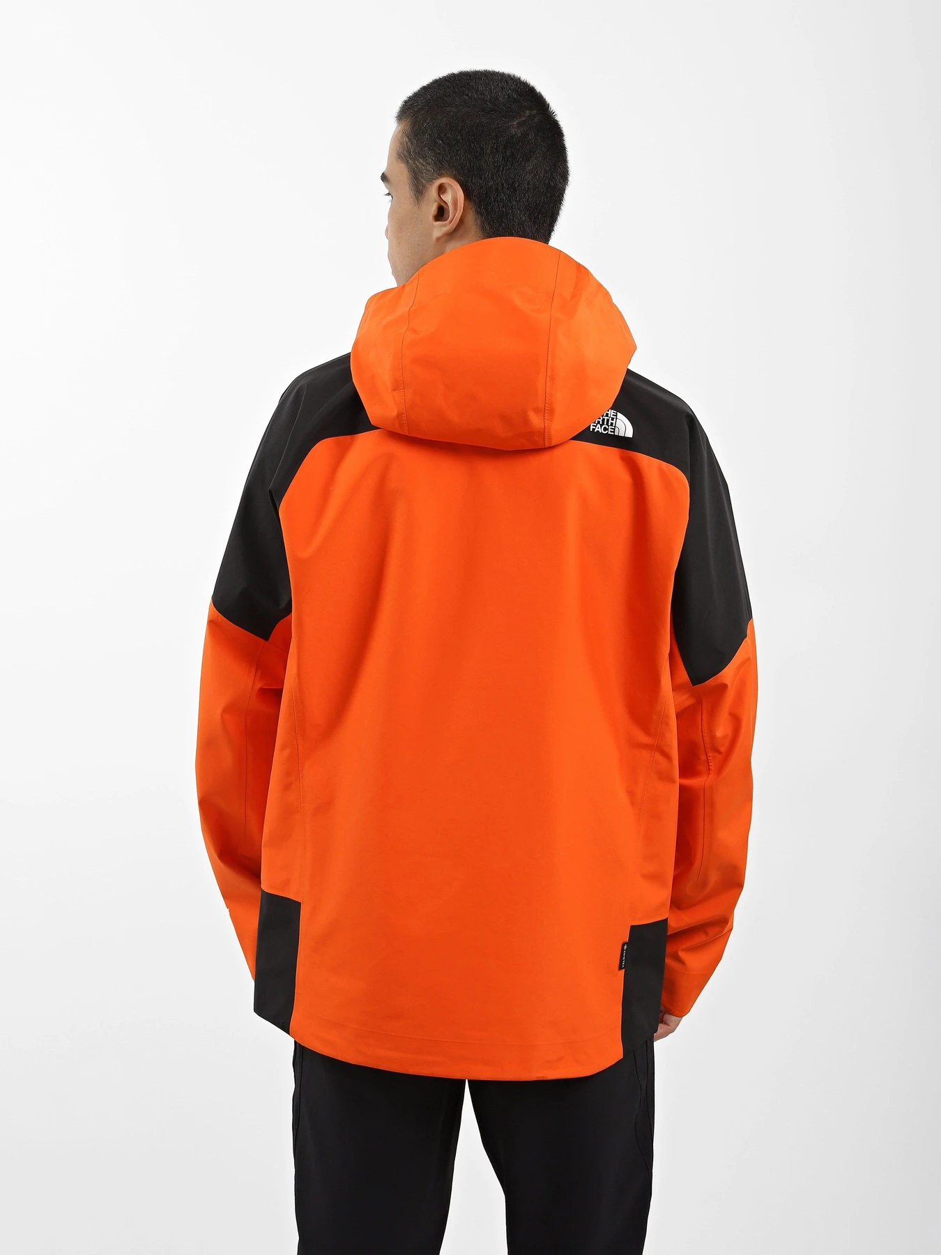 Куртки та дублянки The North Face Jazzi GTX модель NF0A851K2111 Куртки та дублянки The North Face Jazzi GTX модель NF0A851K2111 Фото