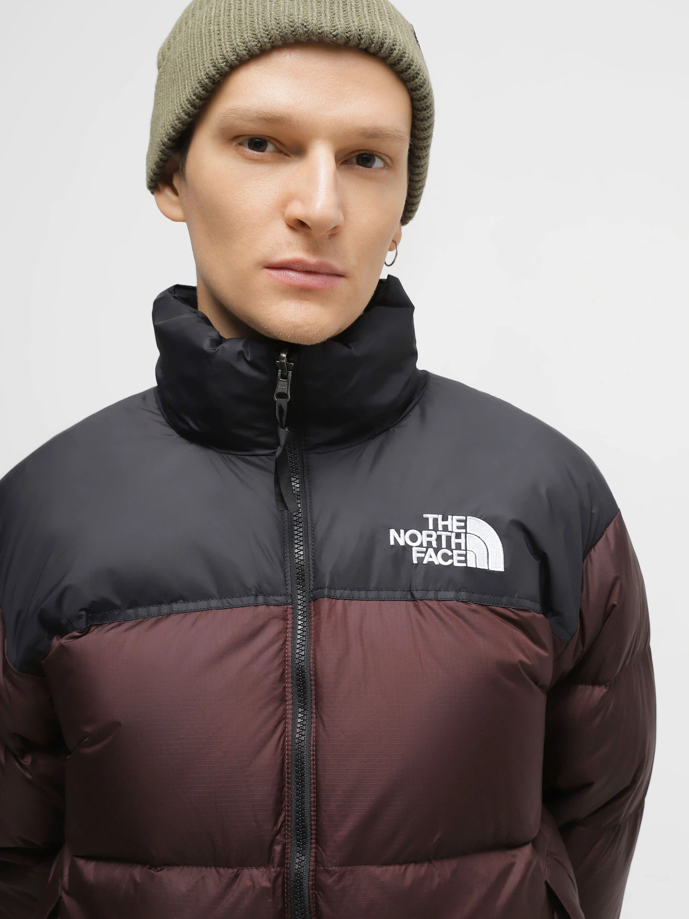 Куртки та дублянки The North Face 1996 Nuptse модель NF0A3C8DLOS1 Куртки та дублянки The North Face 1996 Nuptse модель NF0A3C8DLOS1 Фото