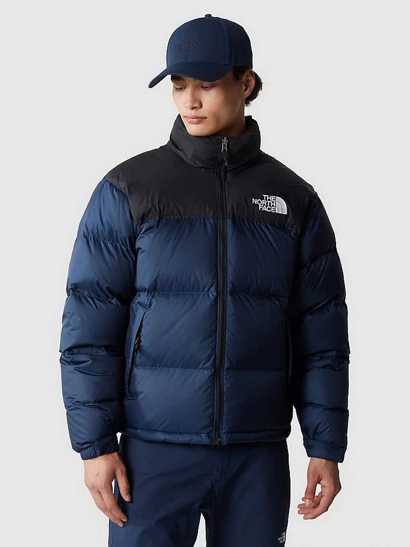 Куртки та дублянки The North Face 1996 Nuptse модель NF0A3C8D92A1 Куртки та дублянки The North Face 1996 Nuptse модель NF0A3C8D92A1 Фото