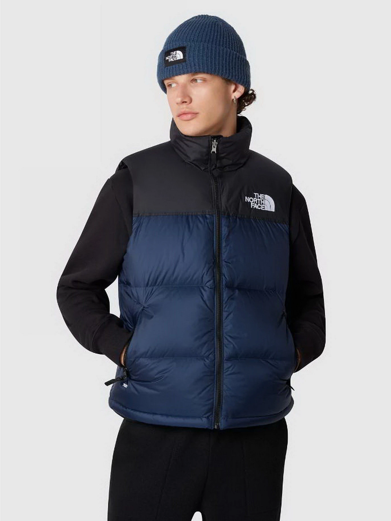 Куртки и дубленки The North Face 1996 RETRO NUPTSE модель NF0A3JQQ92A1 Куртки и дубленки The North Face 1996 RETRO NUPTSE модель NF0A3JQQ92A1 Фото