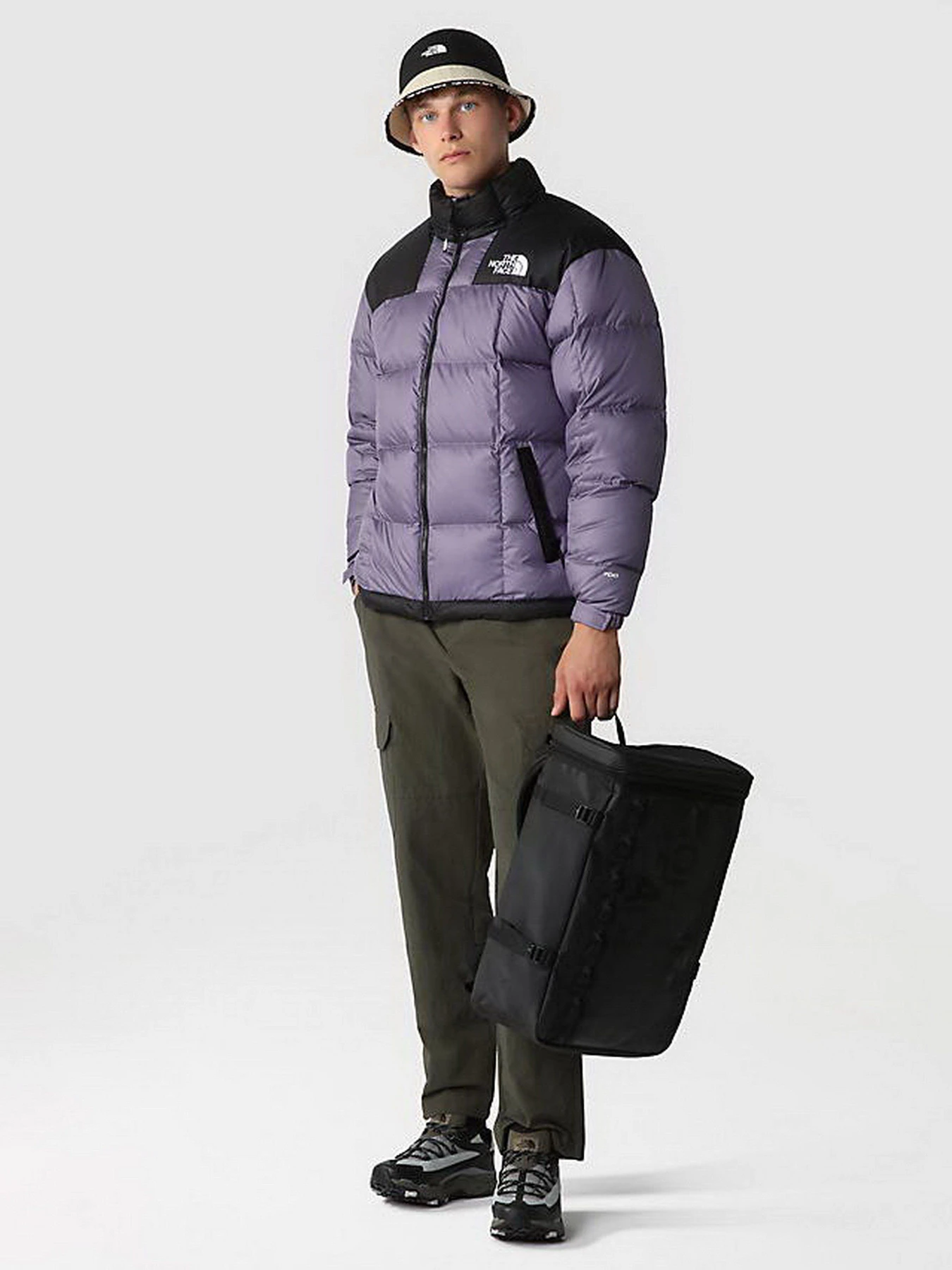 Куртки та дублянки The North Face LHOTSE модель NF0A3Y23N141 Фото
