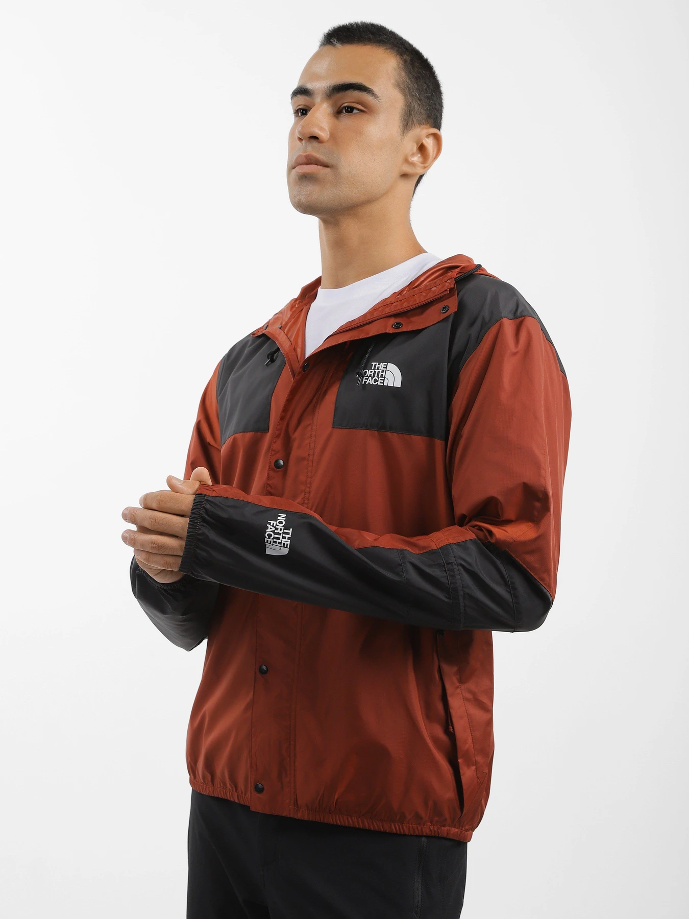 Куртки и дубленки The North Face Mountain модель NF0A5IG3WEW1 Куртки и дубленки The North Face Mountain модель NF0A5IG3WEW1 Фото