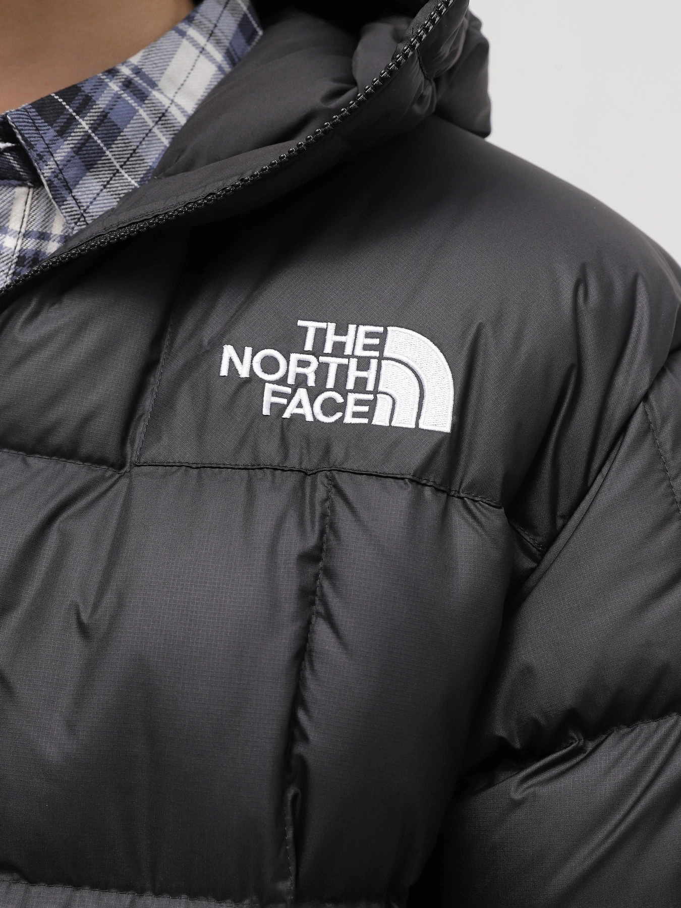 Куртки та дублянки The North Face Lhotse модель NF0A853CJK31 Фото