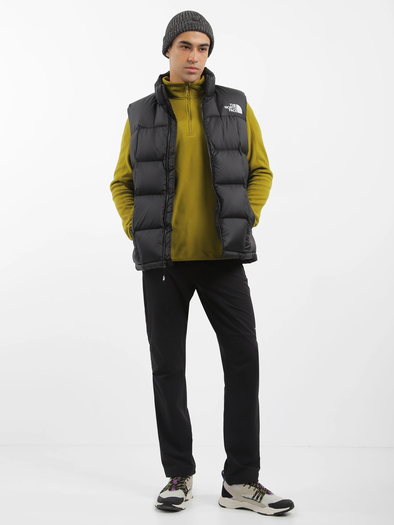 Куртки та дублянки The North Face Lhotse модель NF0A853DJK31 Фото
