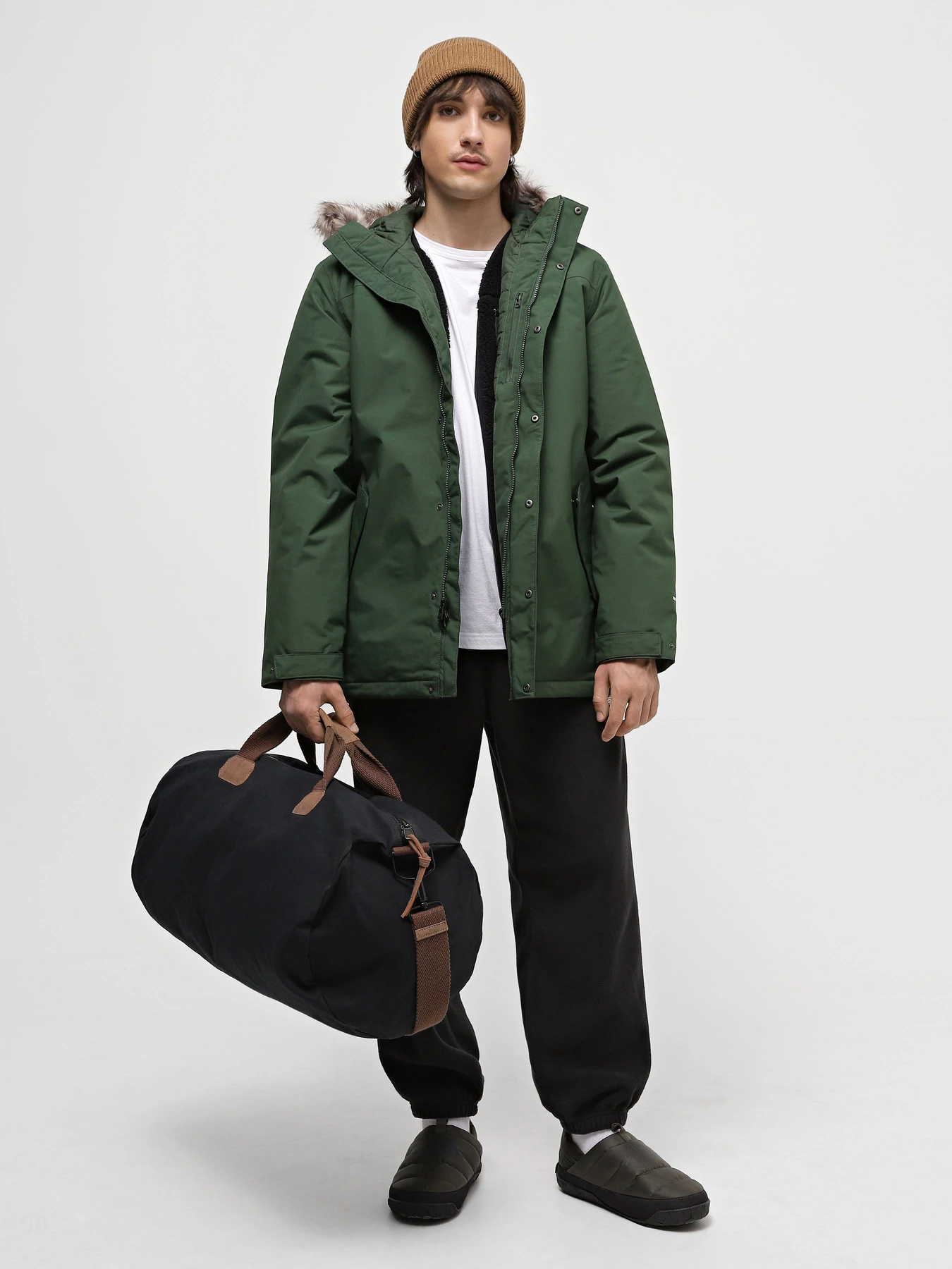 Куртки та дублянки The North Face Recycled Zaneck модель NF0A4M8HI0P1 Фото