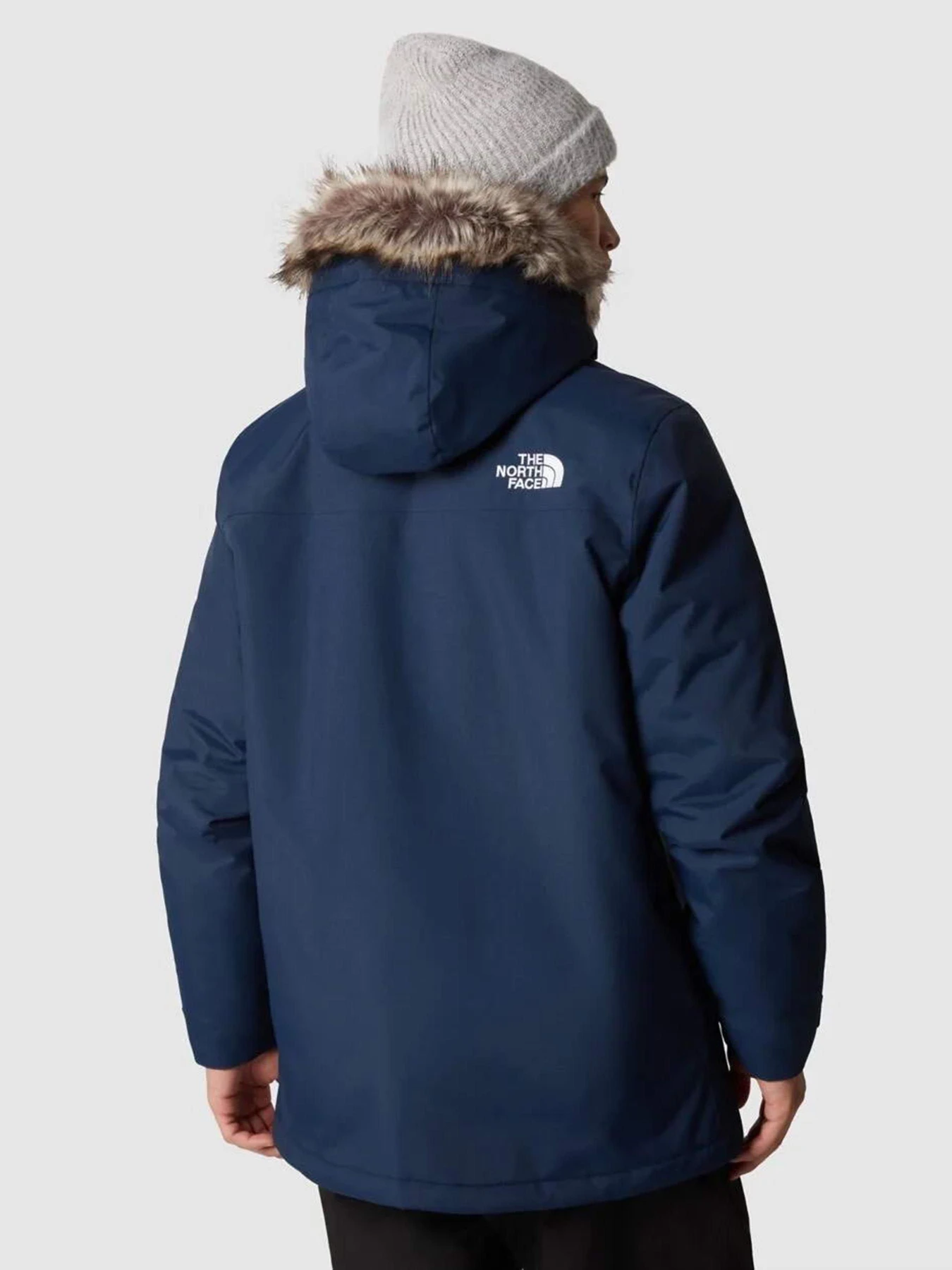 Куртки та дублянки The North Face Recycled Zaneck модель NF0A4M8H8K21 Фото